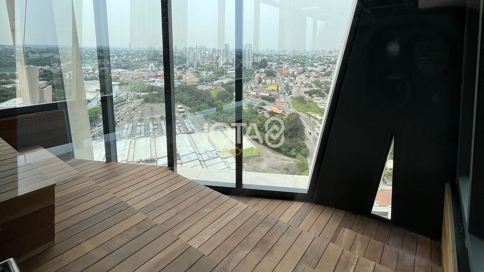 AGE 360: A MELHOR VISTA DE CURITIBA