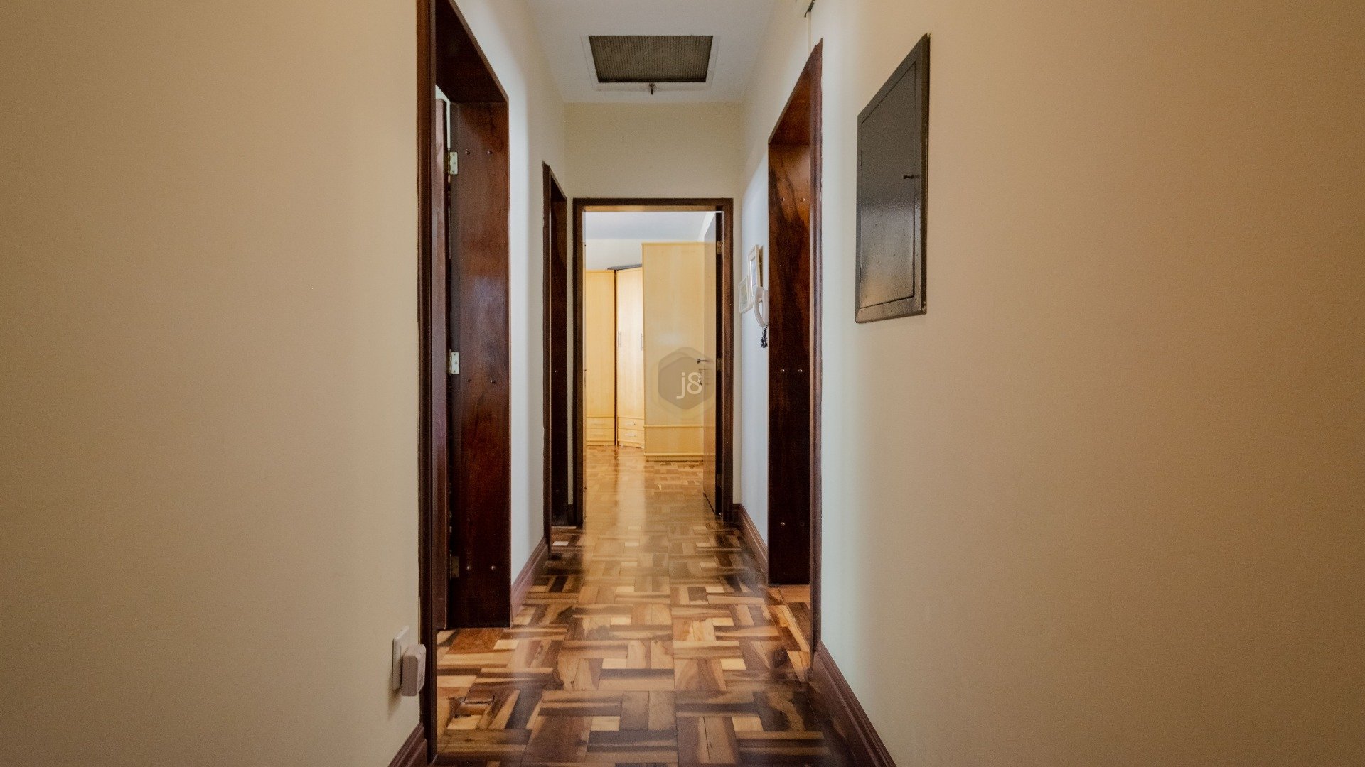 CASA COMERCIAL OU RESIDENCIAL NO SEMINÁRIO