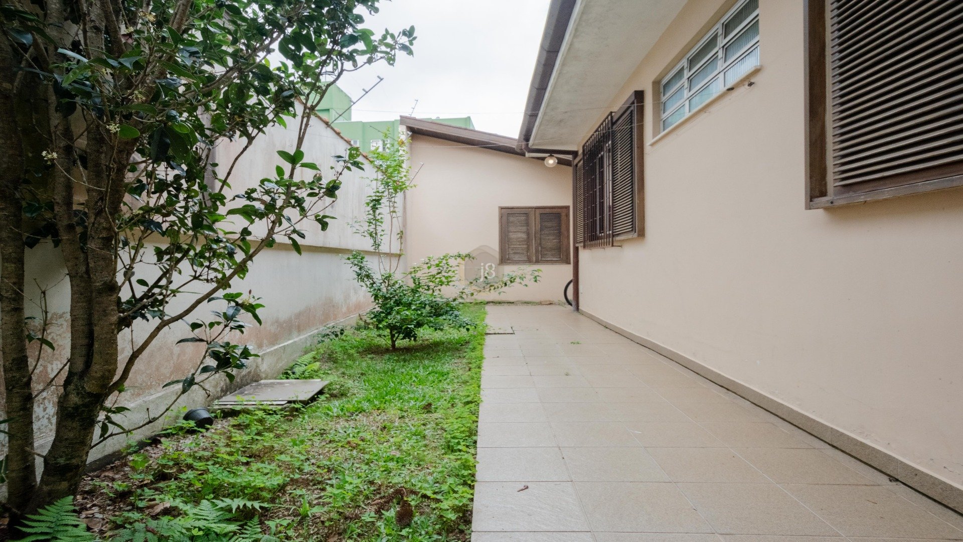 CASA COMERCIAL OU RESIDENCIAL NO SEMINÁRIO
