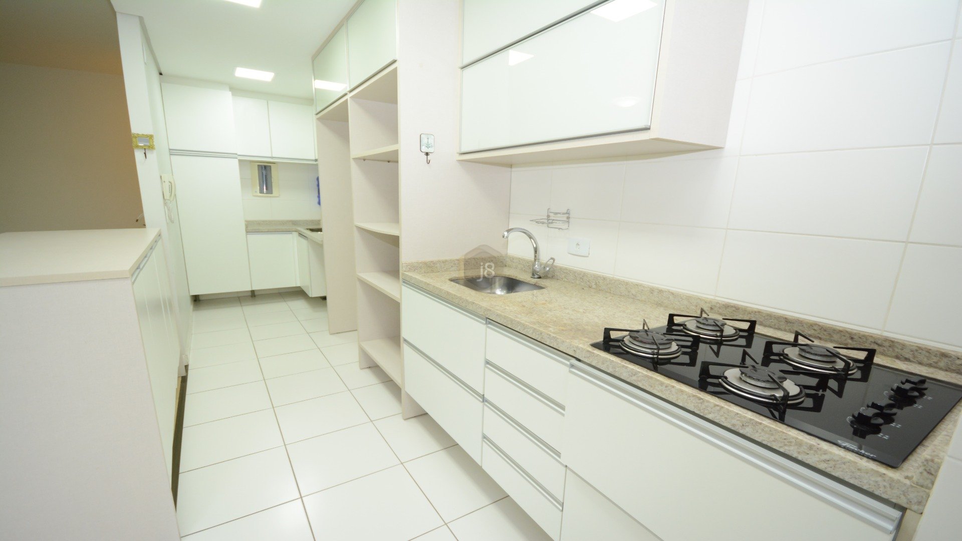 EXCELENTE APARTAMENTO DE 3 DORMITÓRIOS E 2 VAGAS NO ECOVILLE