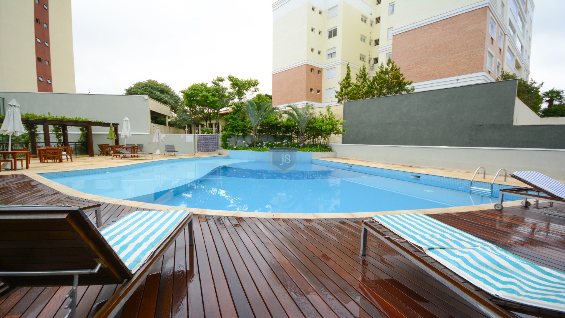 EXCELENTE APARTAMENTO DE 3 DORMITÓRIOS E 2 VAGAS NO ECOVILLE