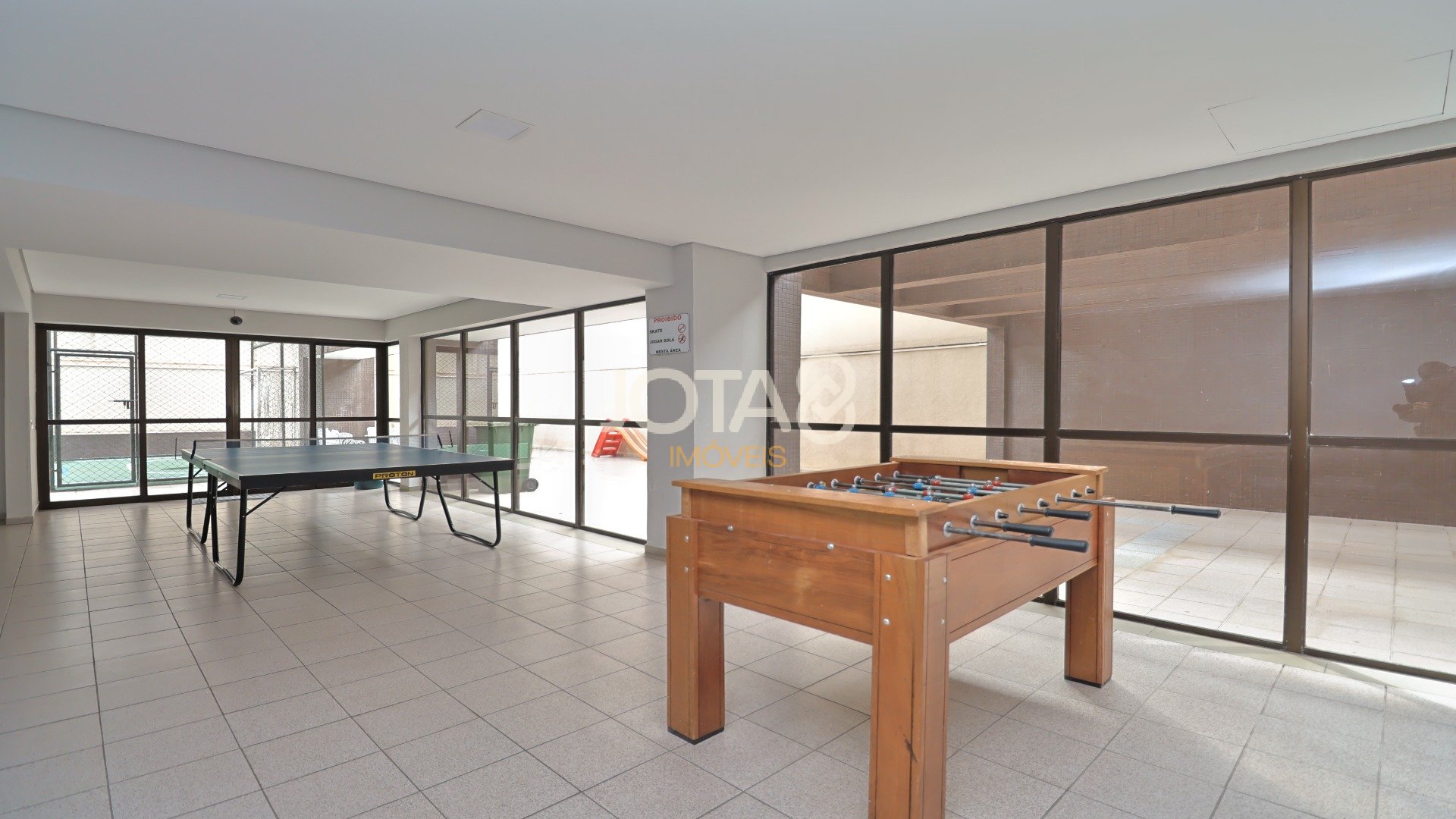 APARTAMENTO SEMI MOBILIADO NO ÁGUA VERDE