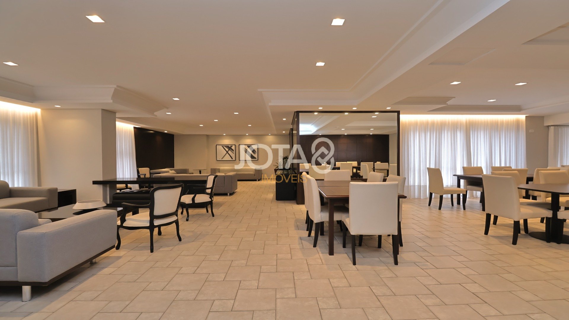 APARTAMENTO SEMI MOBILIADO NO ÁGUA VERDE