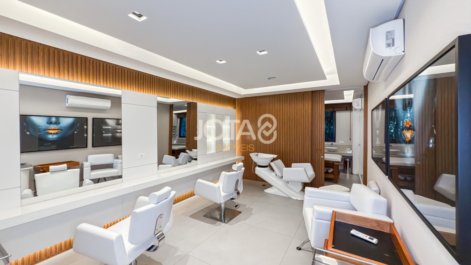 APARTAMENTO DE ALTO PADRÃO NO ECOVILLE!