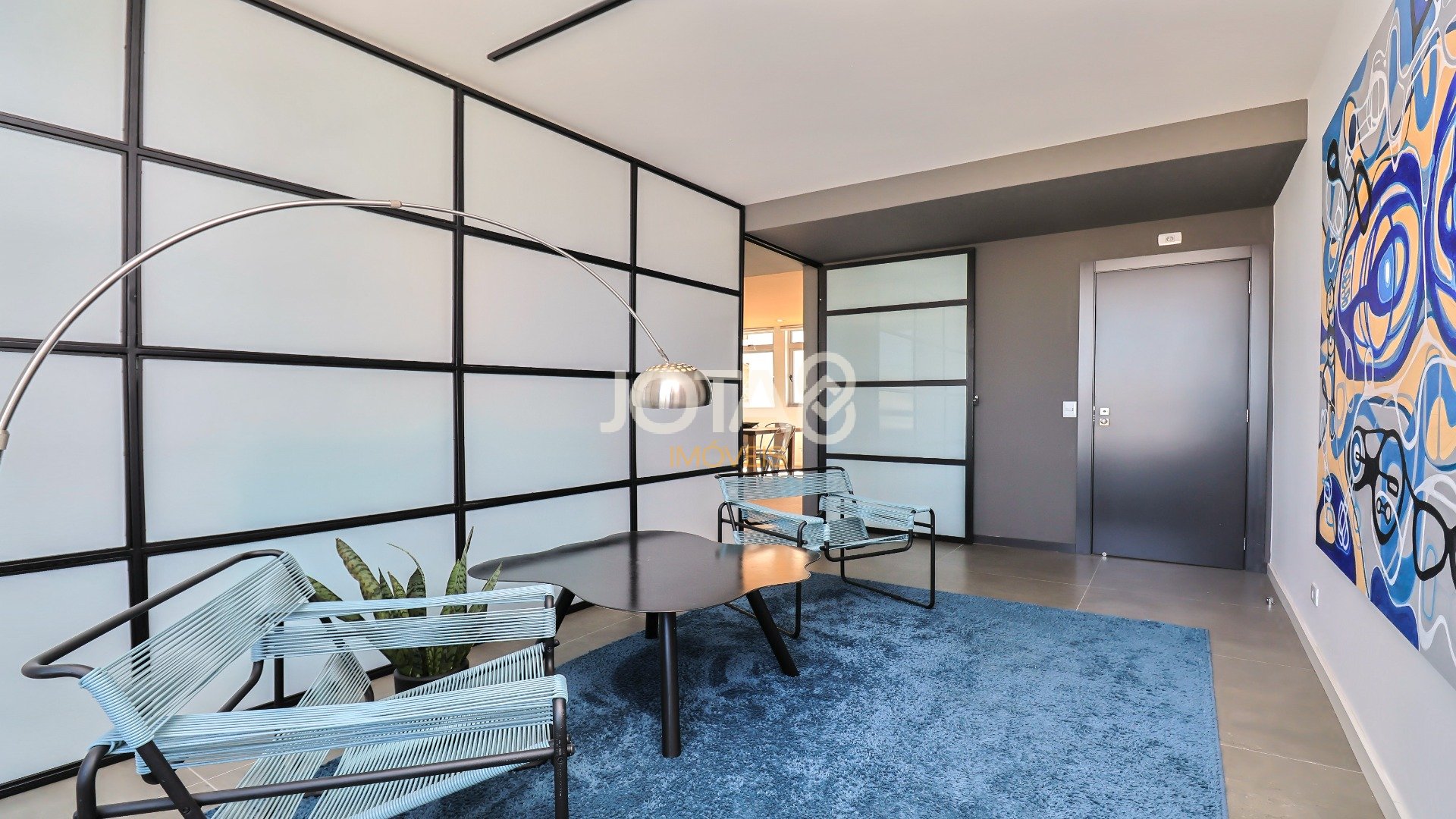 APARTAMENTO REFORMADO, MOBILIADO E DECORADO!