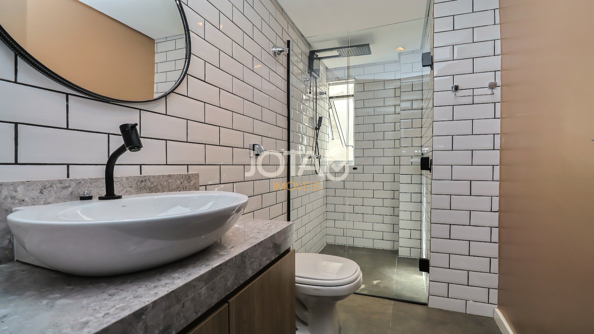APARTAMENTO REFORMADO, MOBILIADO E DECORADO!