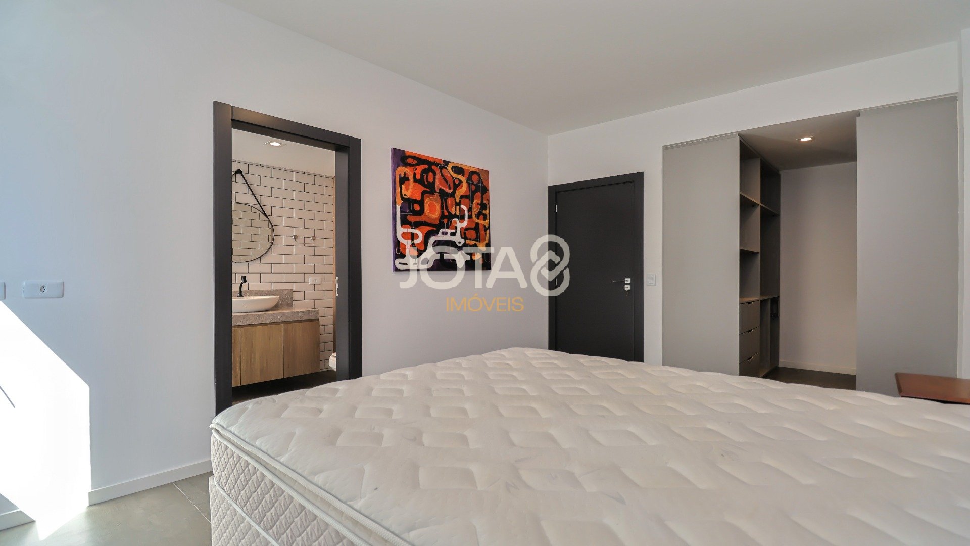 APARTAMENTO REFORMADO, MOBILIADO E DECORADO!