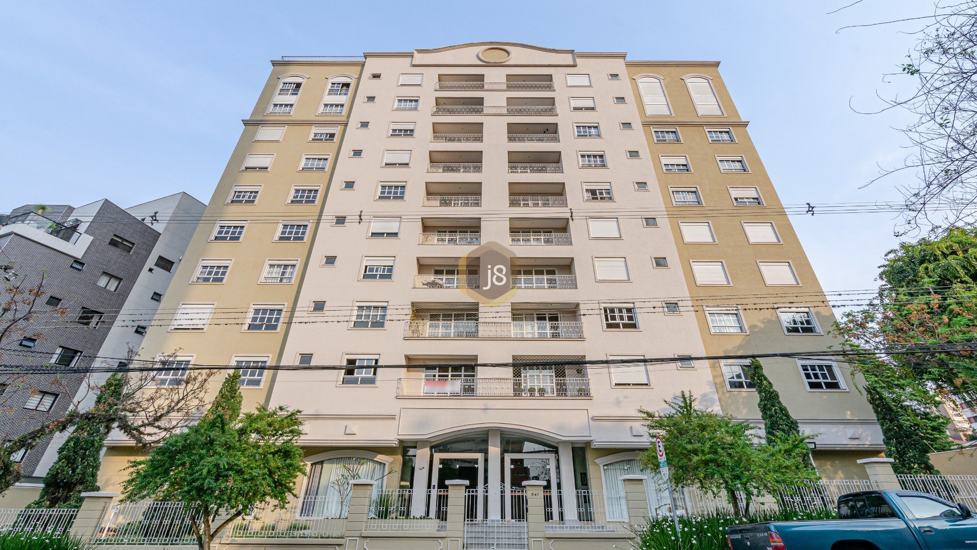 Apartamento no bairro Bigorrilho em Curitiba - Ref.: 69462 - J8 Imóveis