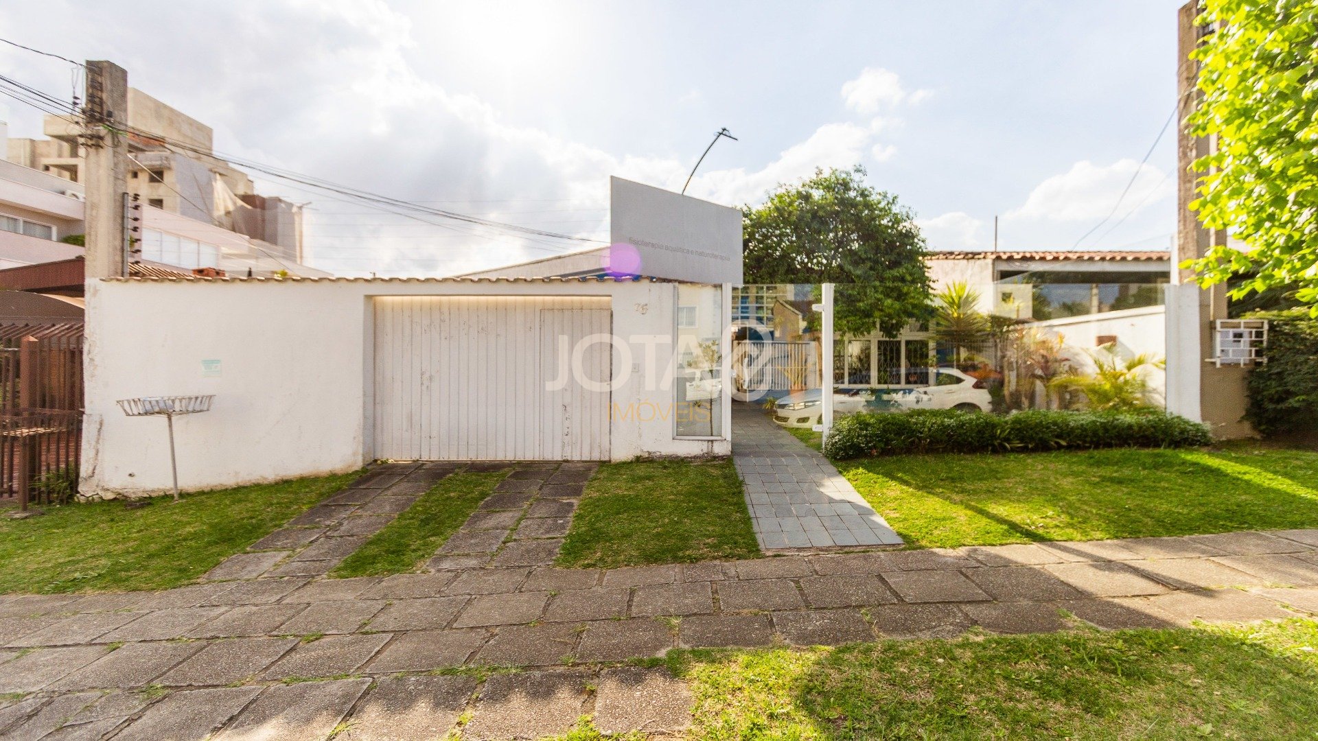 CASA COMERCIAL OU RESIDENCIAL NA VILA IZABEL