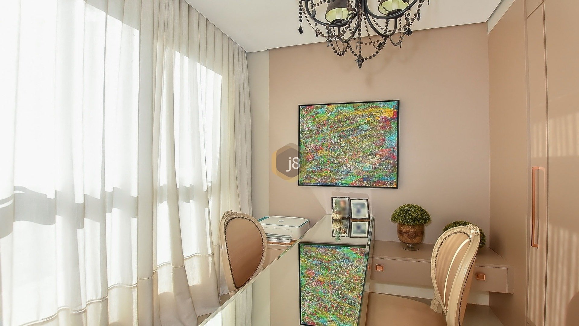 CASA EM CONDOMÍNIO, CAMPO COMPRIDO, 4 SUÍTES, LINDO JARDIM