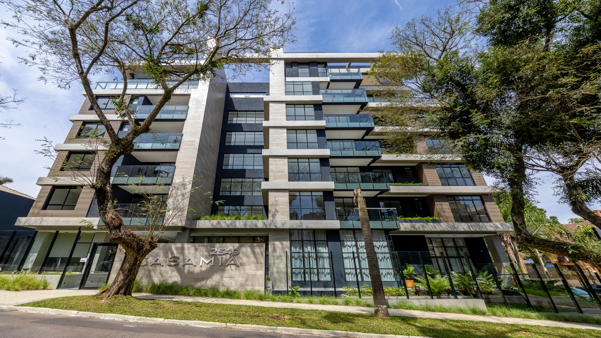 Foto de destaque Apartamento com 2 suítes no bigorrilho