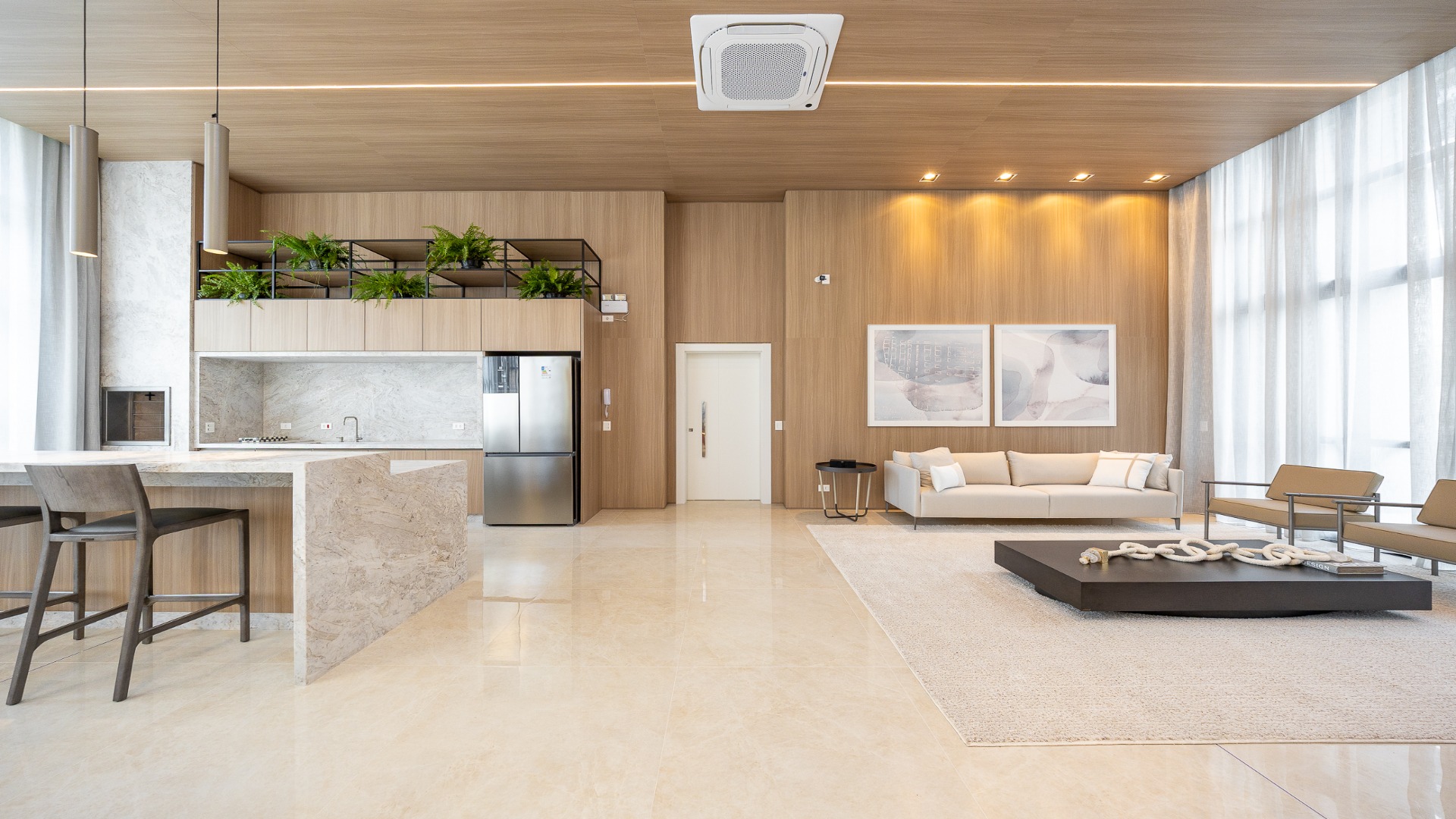 APARTAMENTO COM 2 SUÍTES NO BIGORRILHO