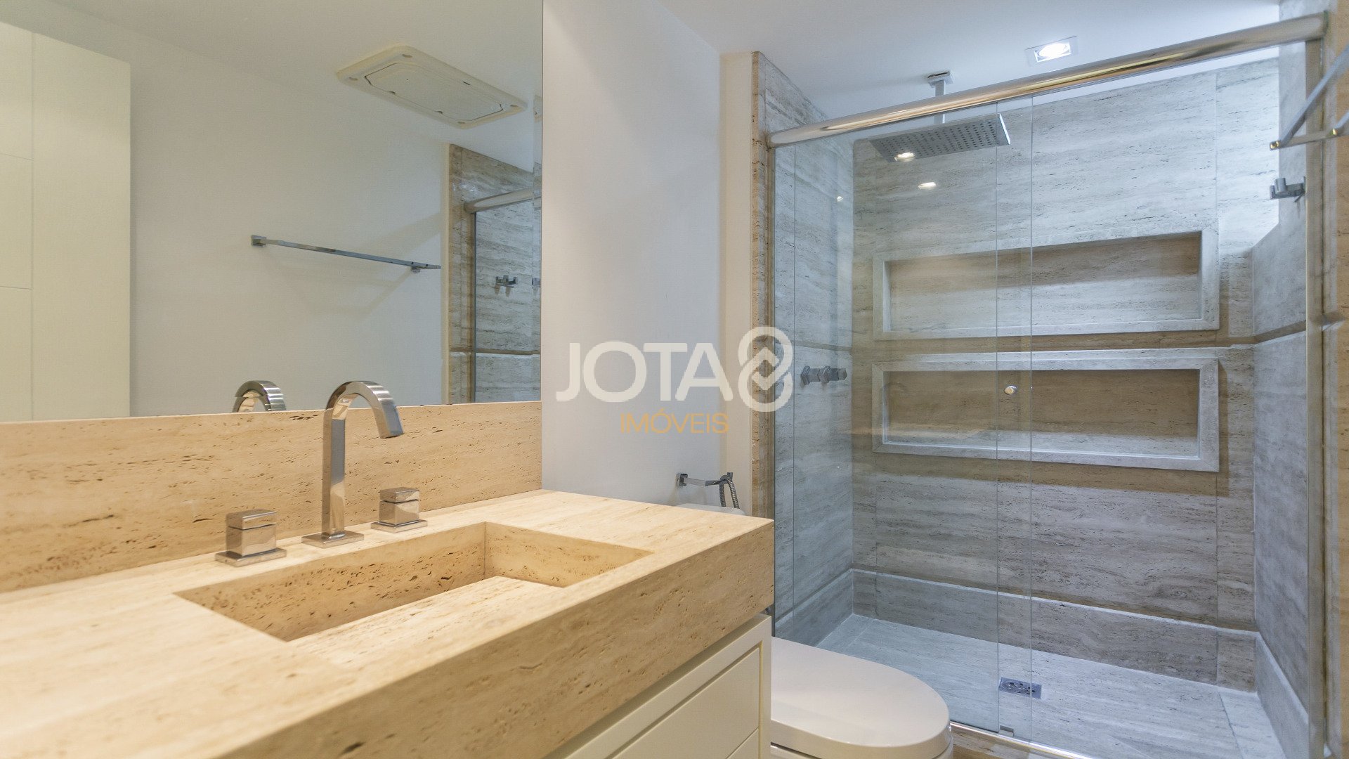 APARTAMENTO EM CONDOMÍNIO CLUBE NO BIGORRILHO