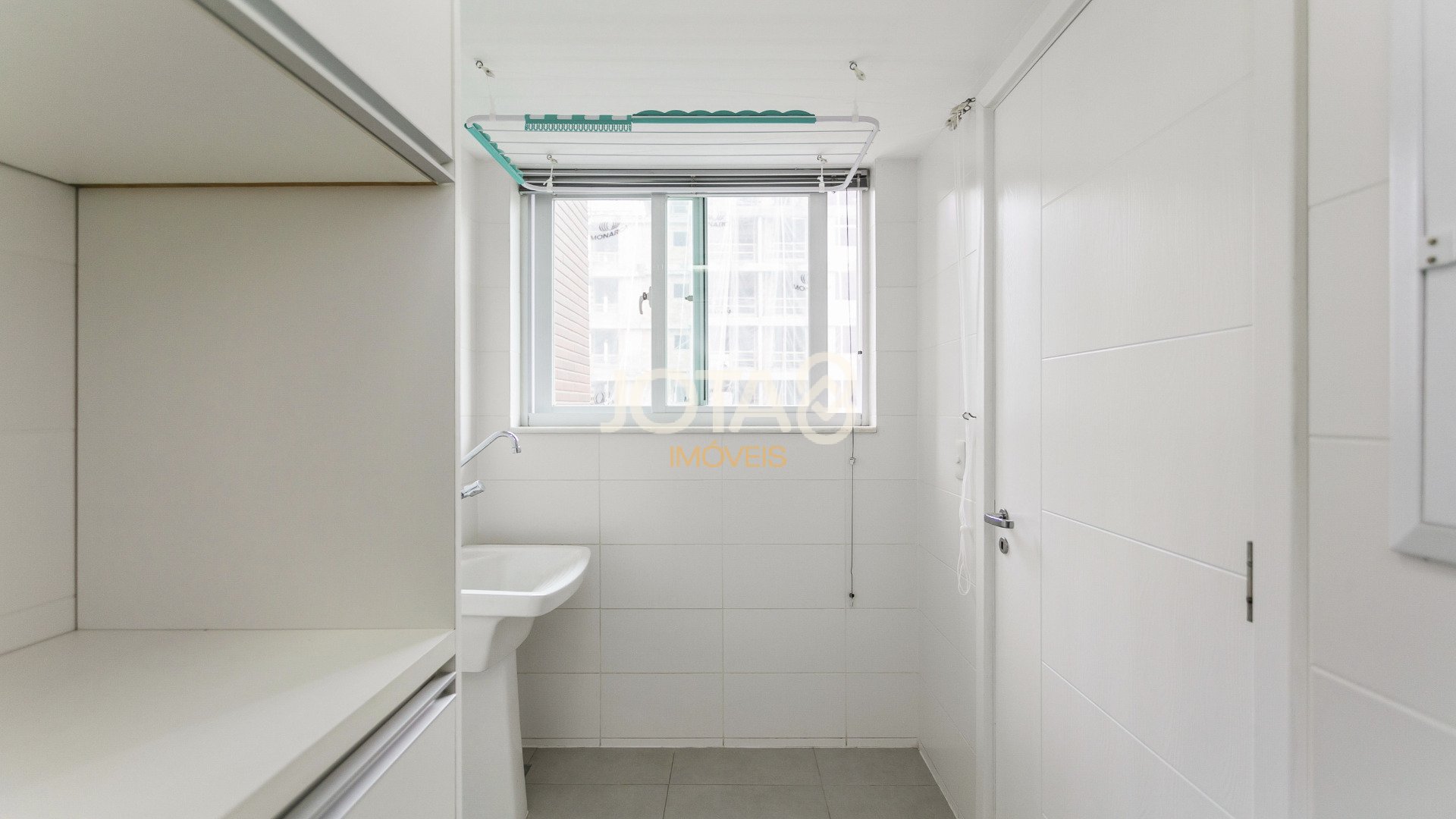 APARTAMENTO EM CONDOMÍNIO CLUBE NO BIGORRILHO