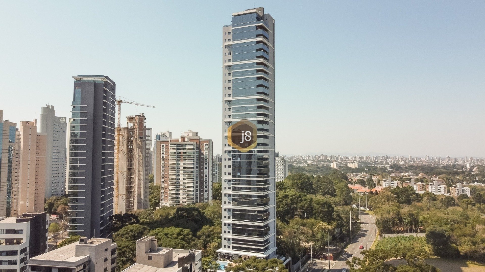 APARTAMENTO NOVO NO ECOVILLE COM 3 SUÍTES E 3 VAGAS