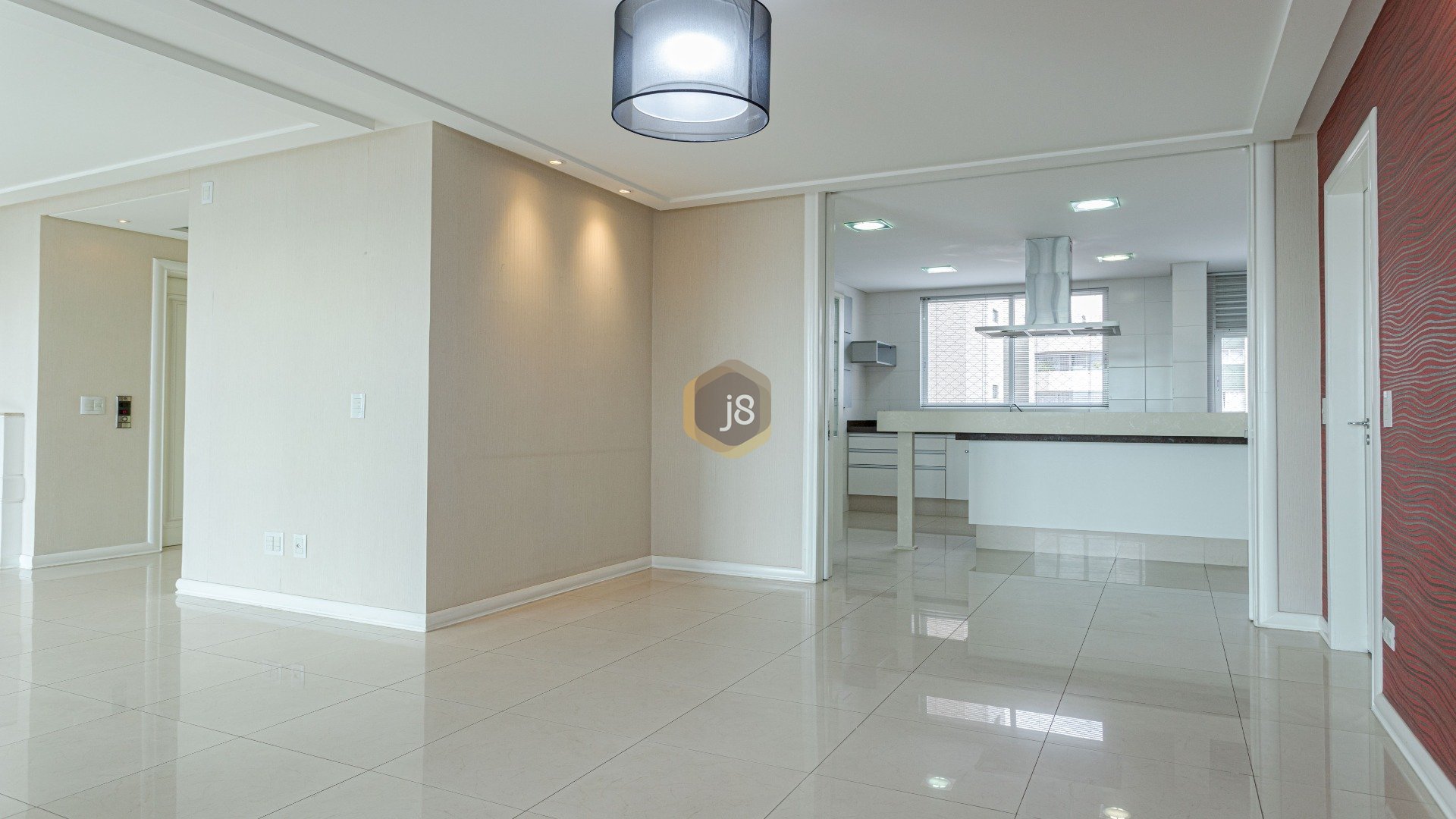 APARTAMENTO DE LUXO COM 3 SUÍTES NO BATEL