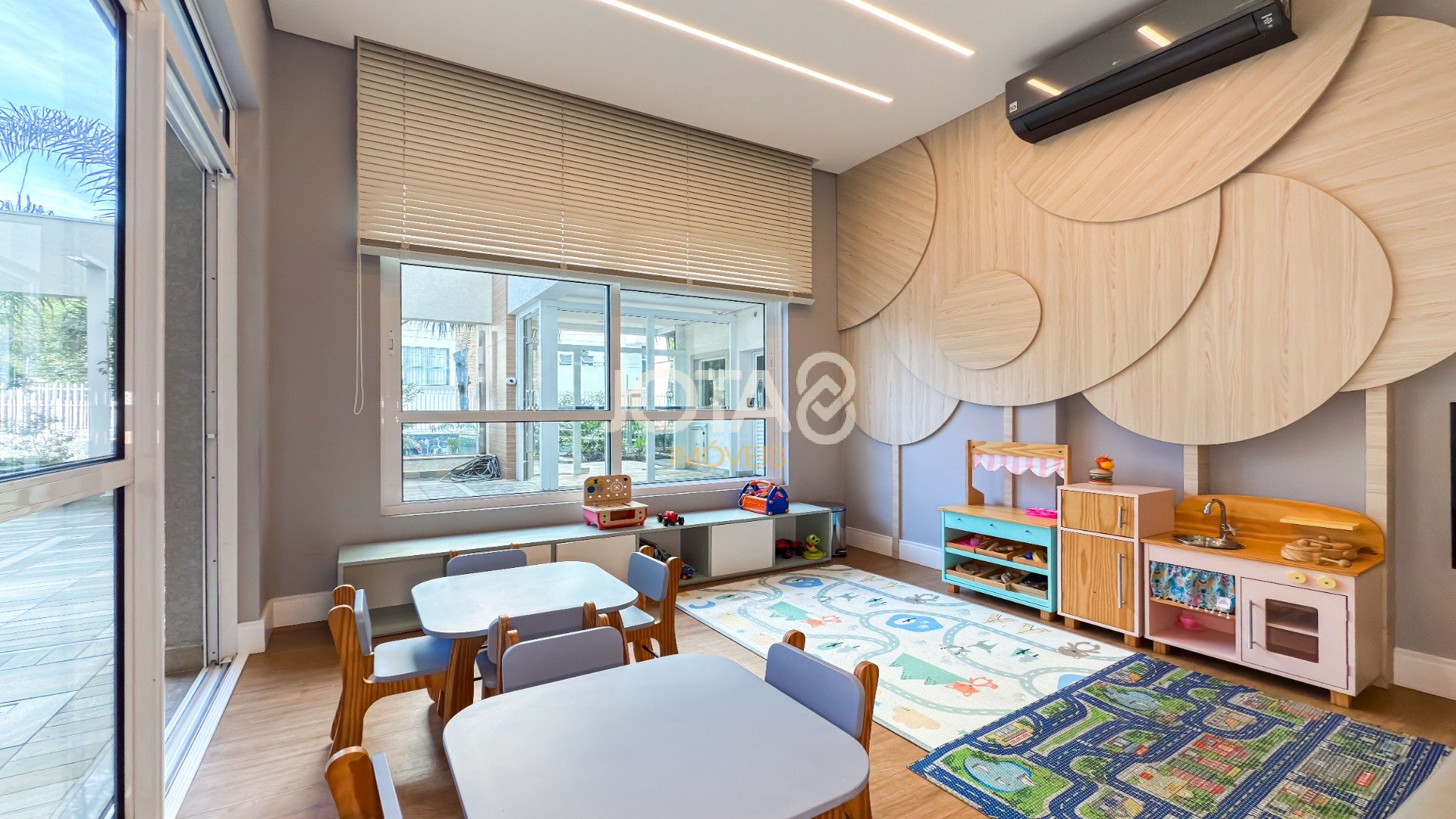 APARTAMENTO 3 QUARTOS, 4 VAGAS NO MELHOR DO AHÚ