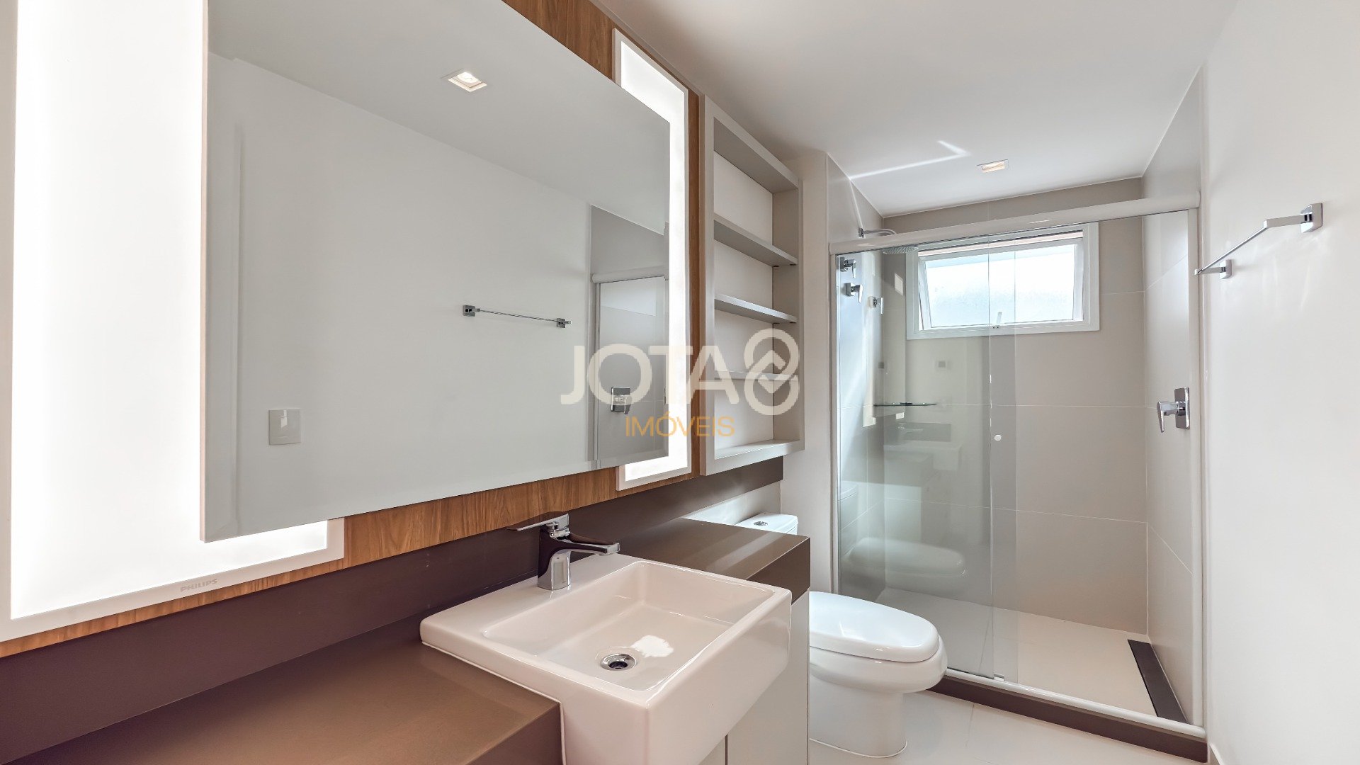 APARTAMENTO 3 QUARTOS, 4 VAGAS NO MELHOR DO AHÚ