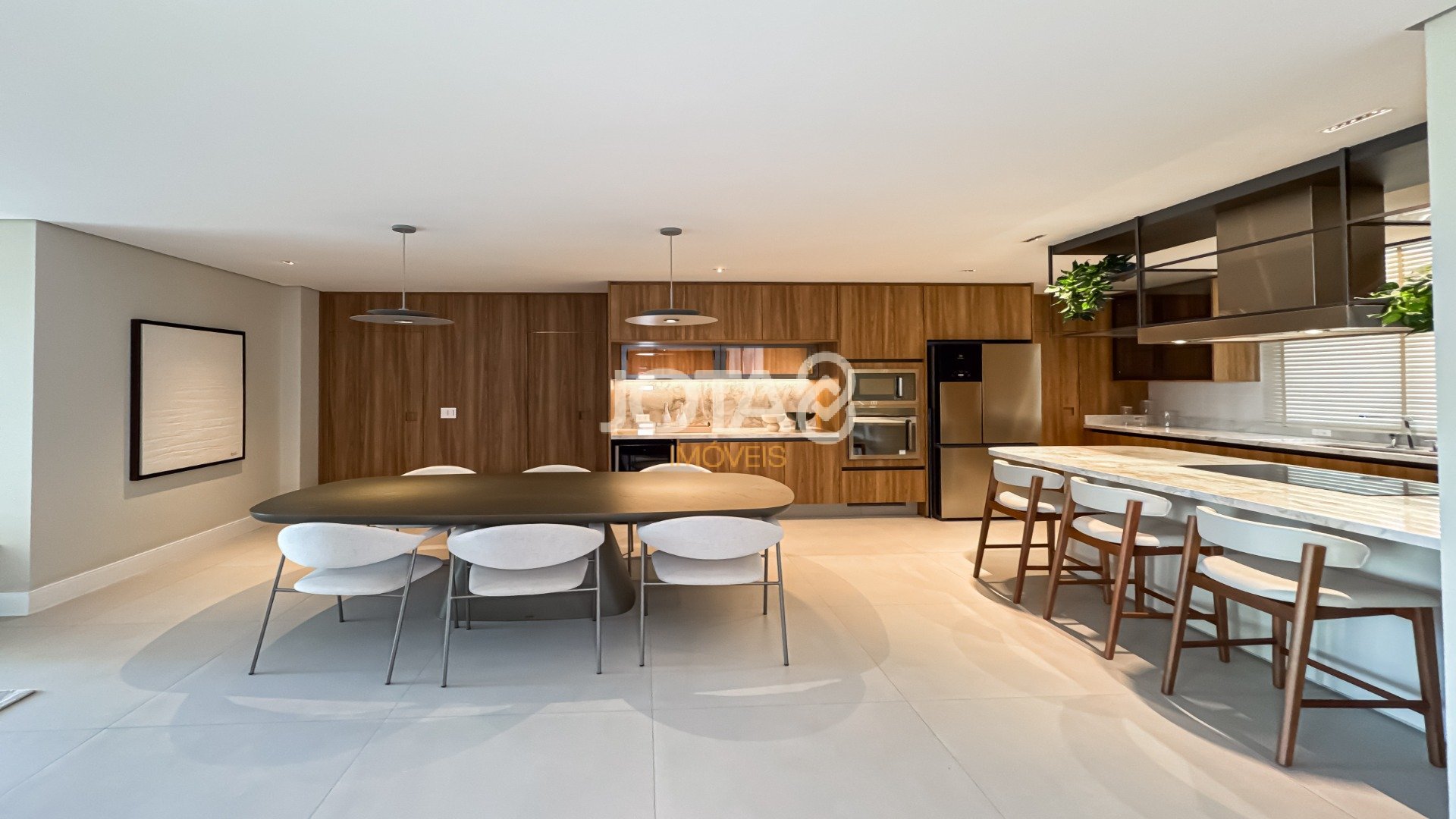 APARTAMENTO DECORADO COM 3 SUÍTES PERTO DO GRACIOSA!