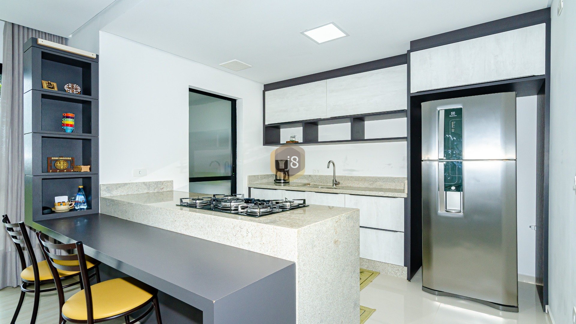 APARTAMENTO NO MOND GALERIE!