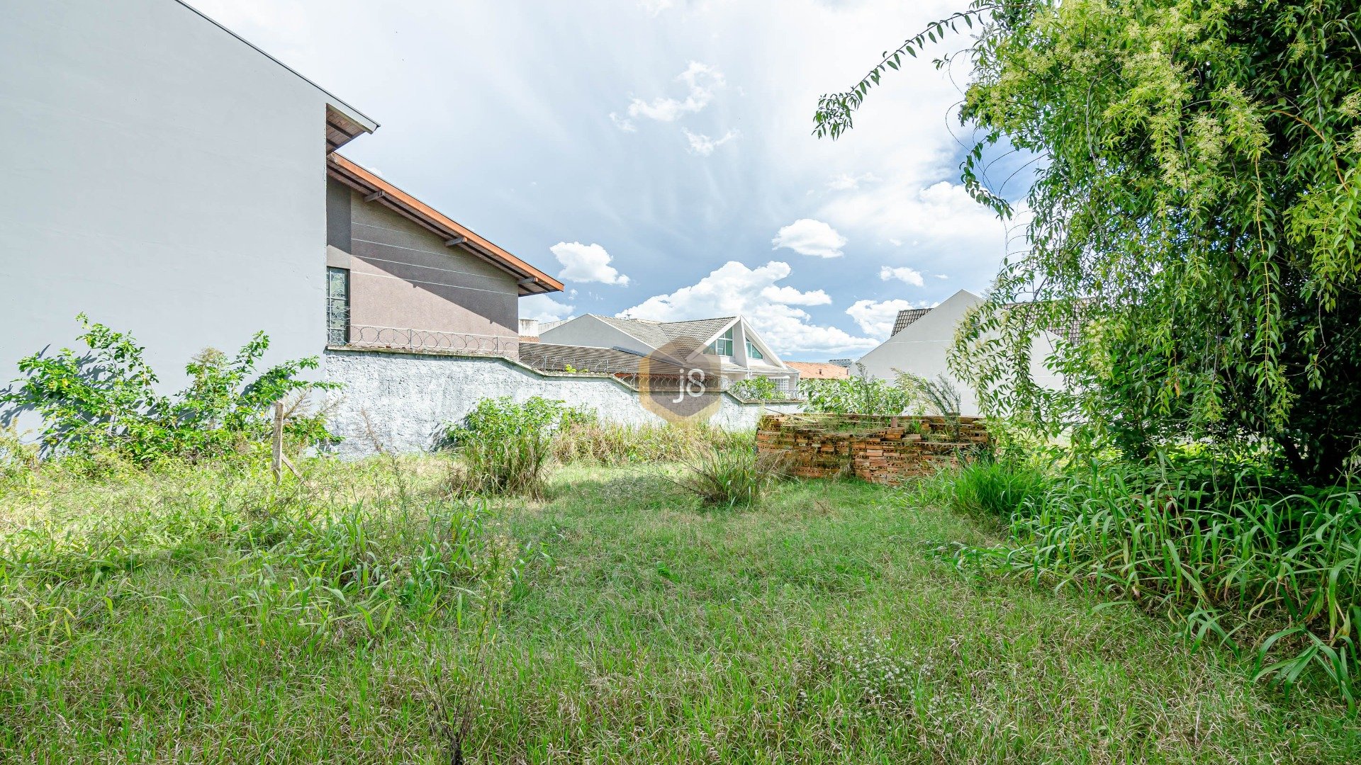 TERRENO DE ESQUINA ZR-3!
