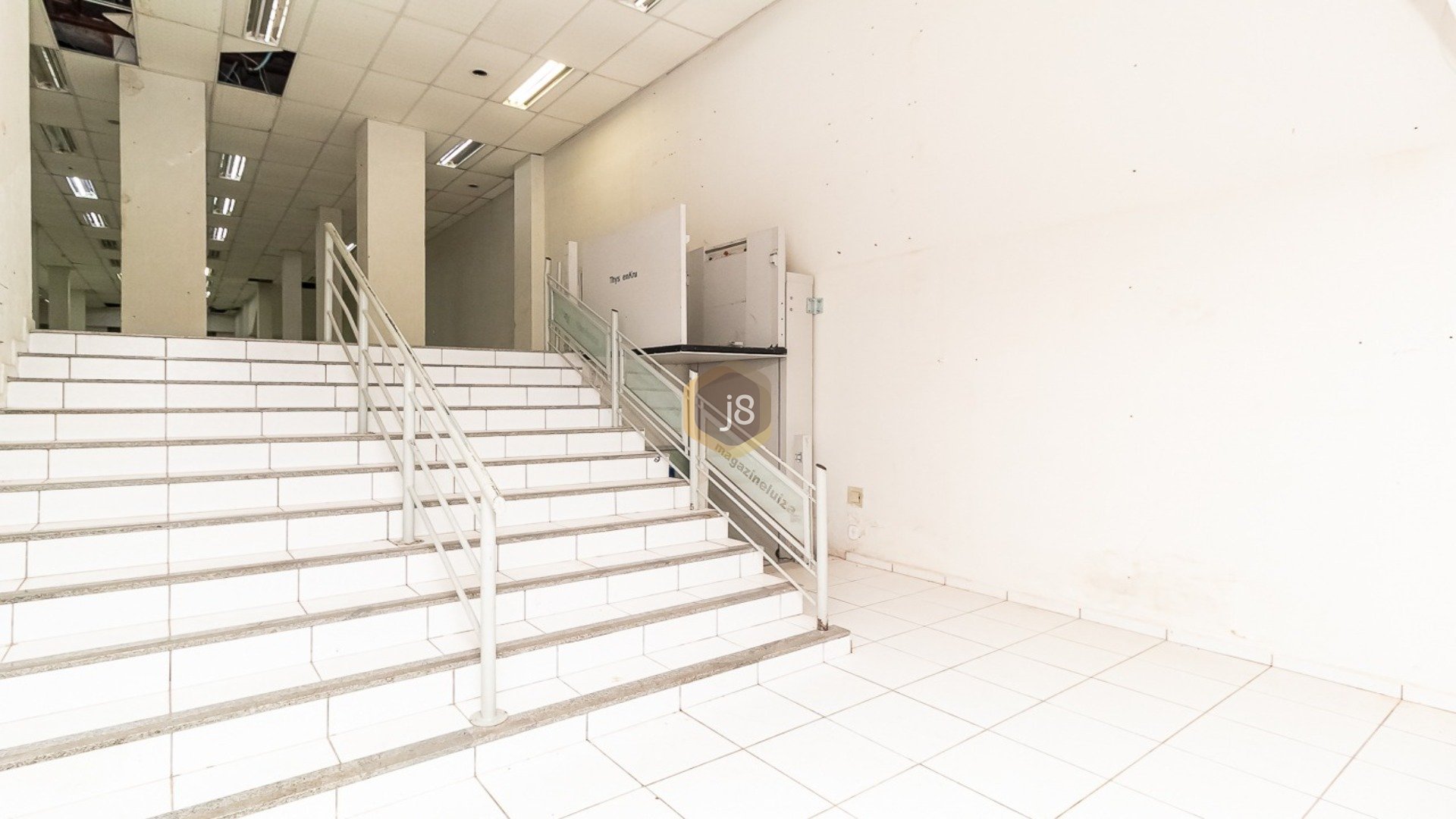 IMÓVEL COMERCIAL NO CENTRO DA CIDADE!