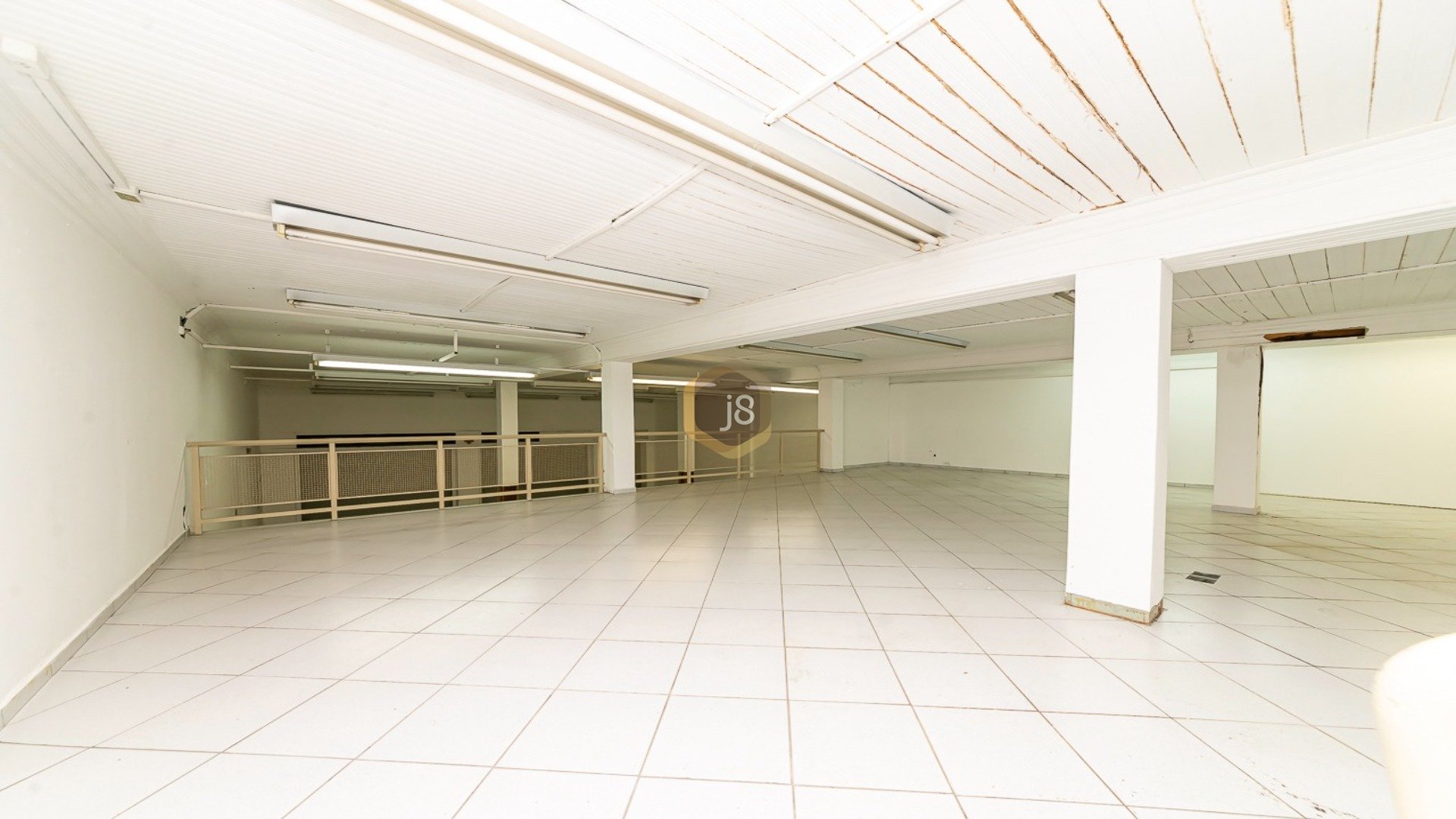 IMÓVEL COMERCIAL NO CENTRO DA CIDADE!