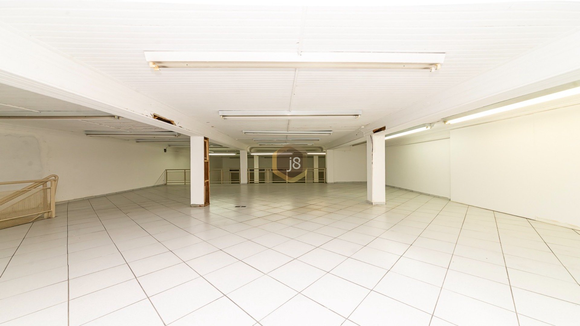 IMÓVEL COMERCIAL NO CENTRO DA CIDADE!
