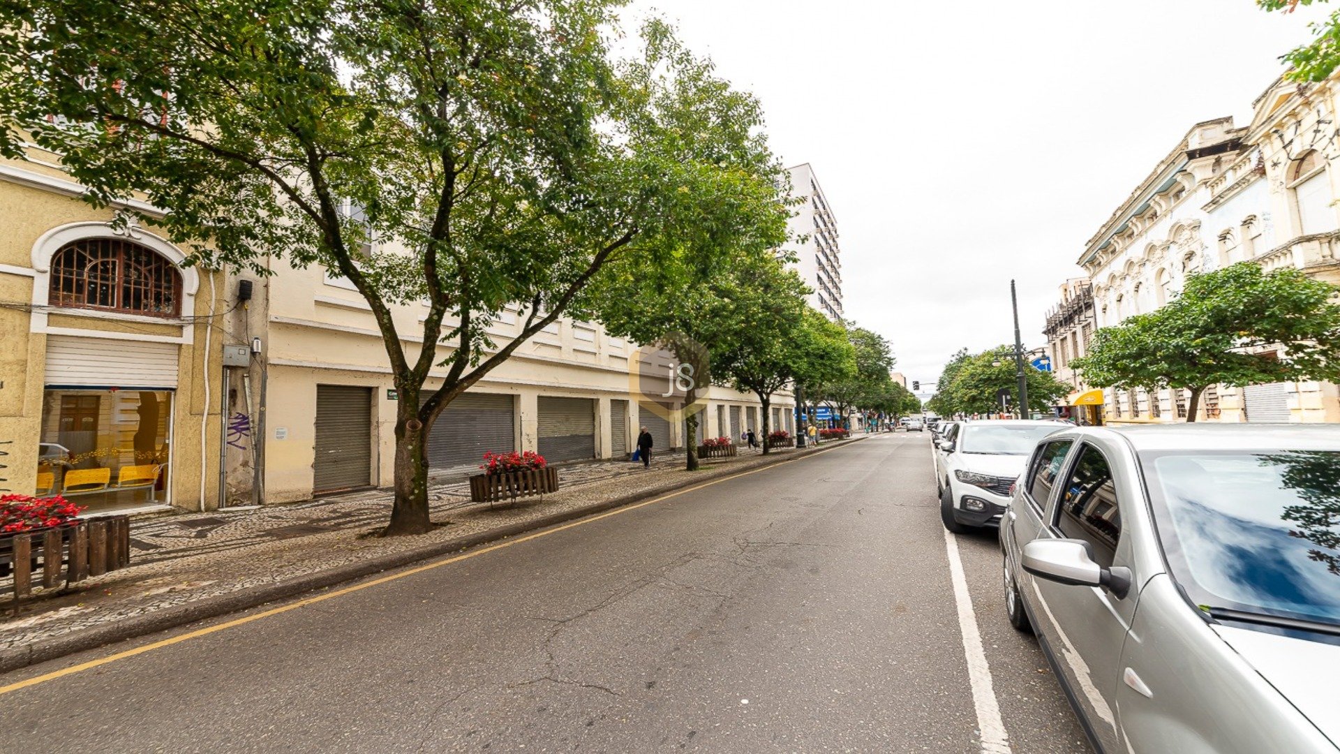 IMÓVEL COMERCIAL NO CENTRO DA CIDADE!