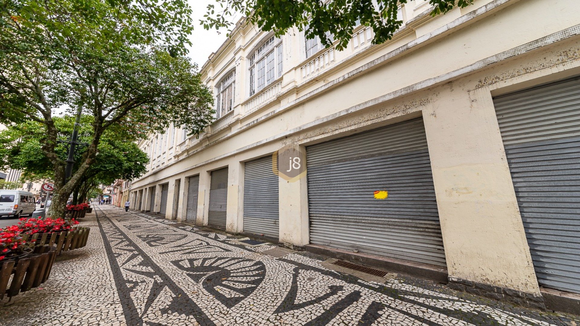 IMÓVEL COMERCIAL NO CENTRO DA CIDADE!