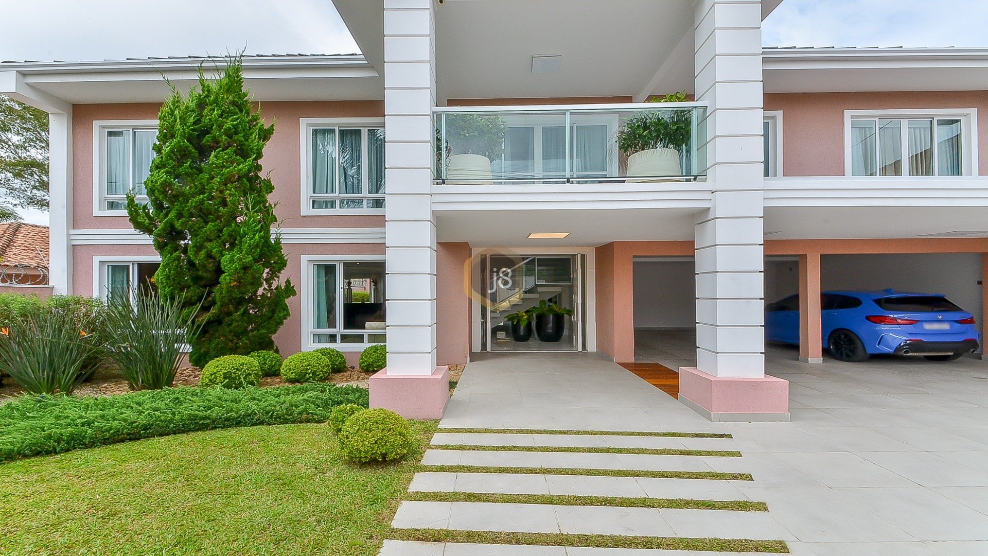 Casas à venda Curitiba - PR - Jla Corretora de Imóveis Ltda.