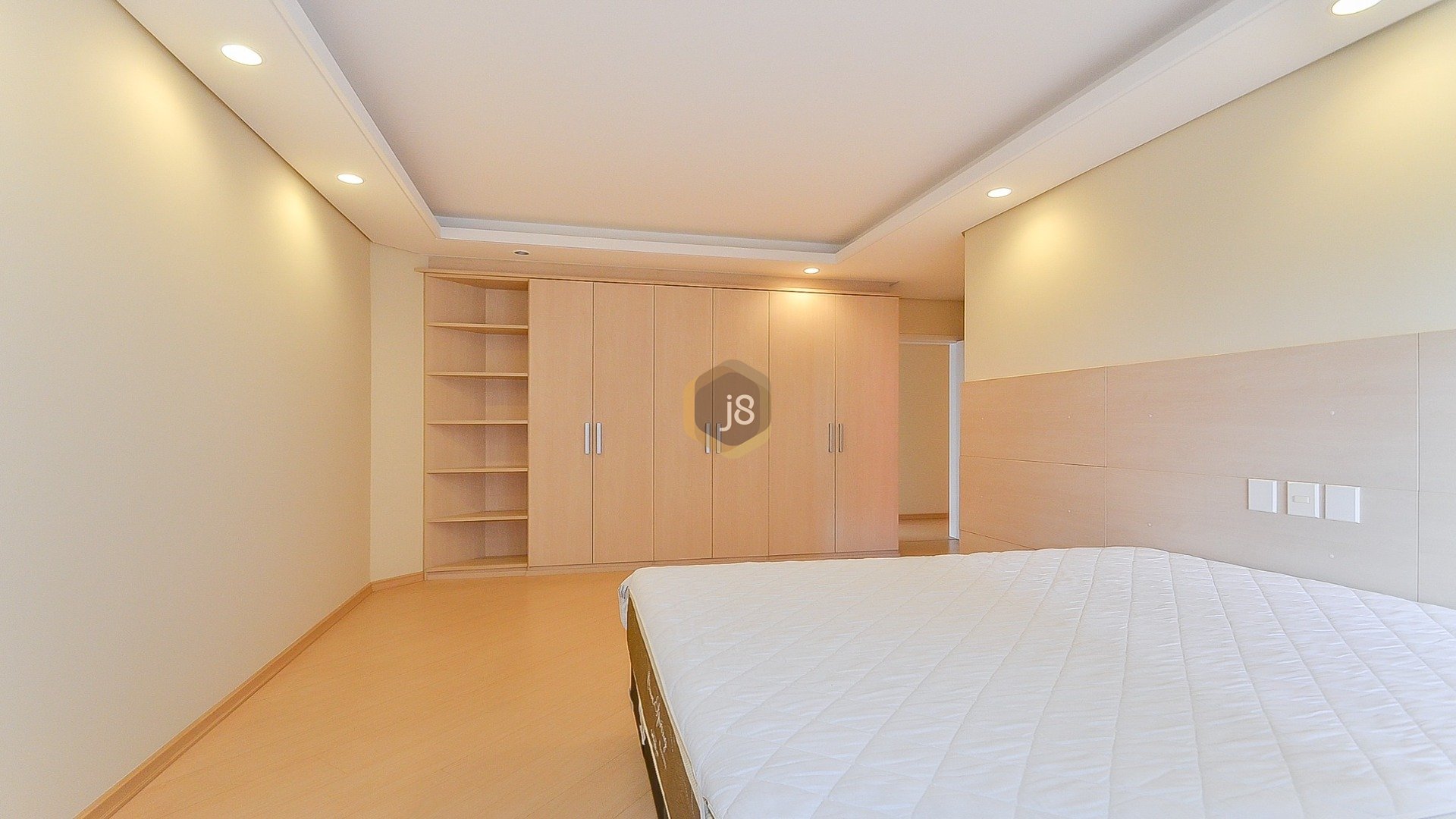 EXCELENTE APARTAMENTO 4 SUÍTES 4 VAGAS PRAÇA DO JAPÃO