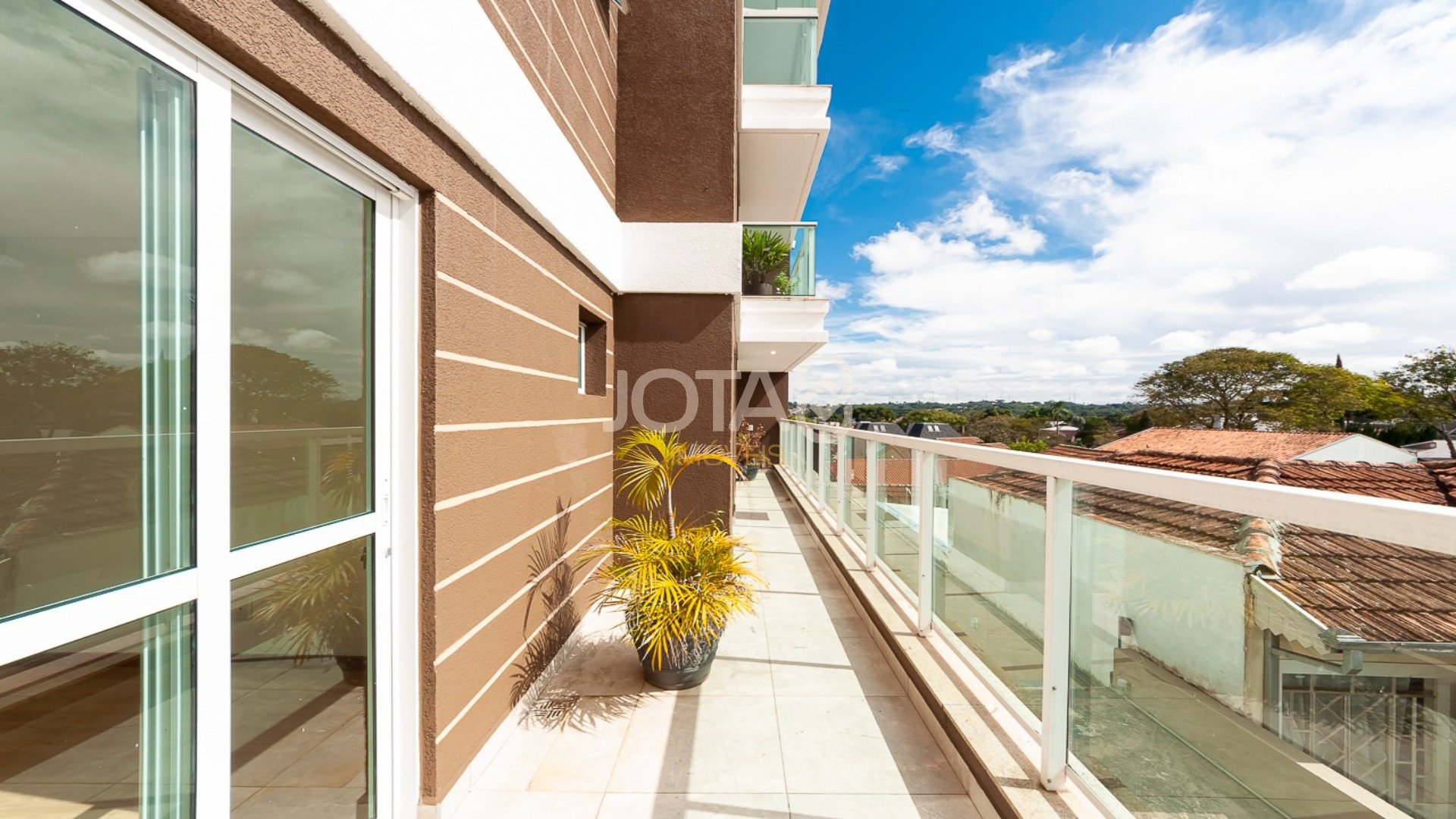 APARTAMENTO COM 2 DORMITÓRIOS NO JUVEVÊ