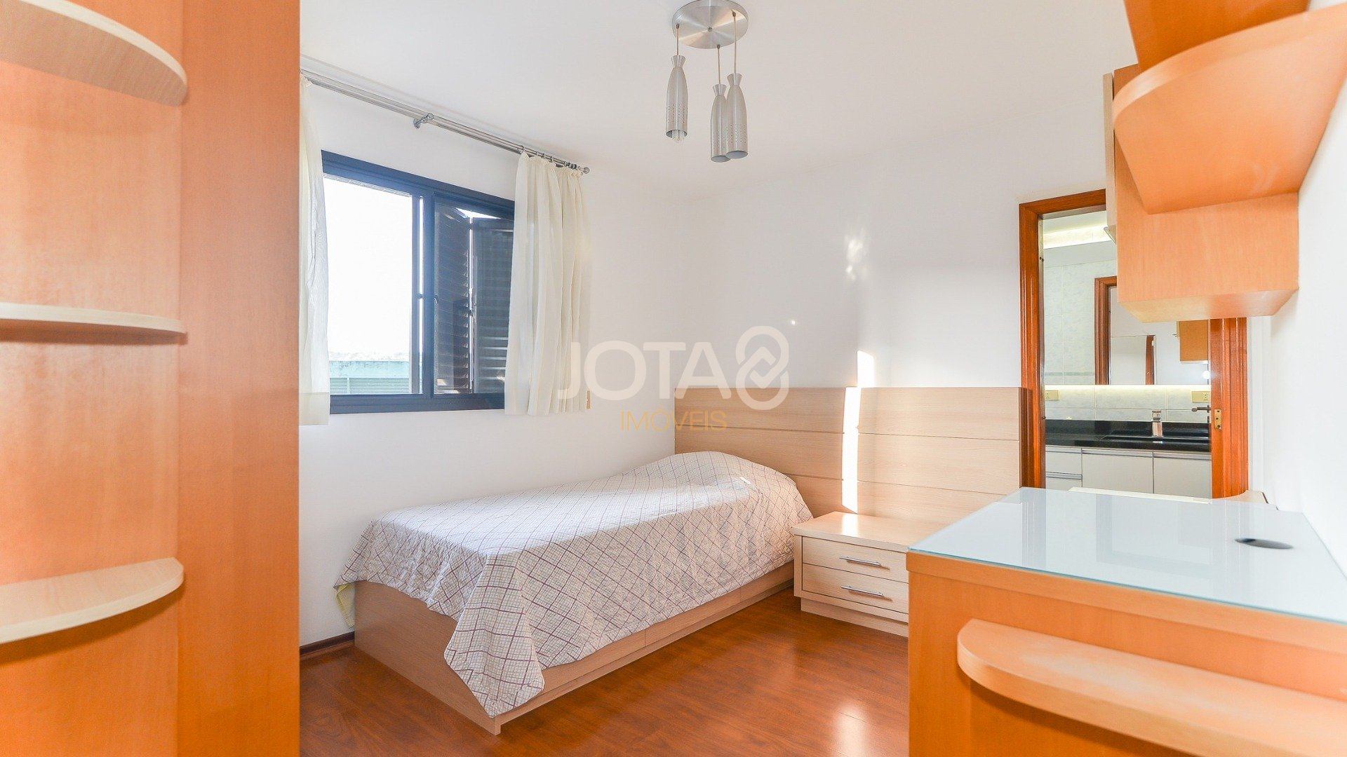 APARTAMENTO 4 QUARTOS EXCELENTE NO ALTO DA GLÓRIA