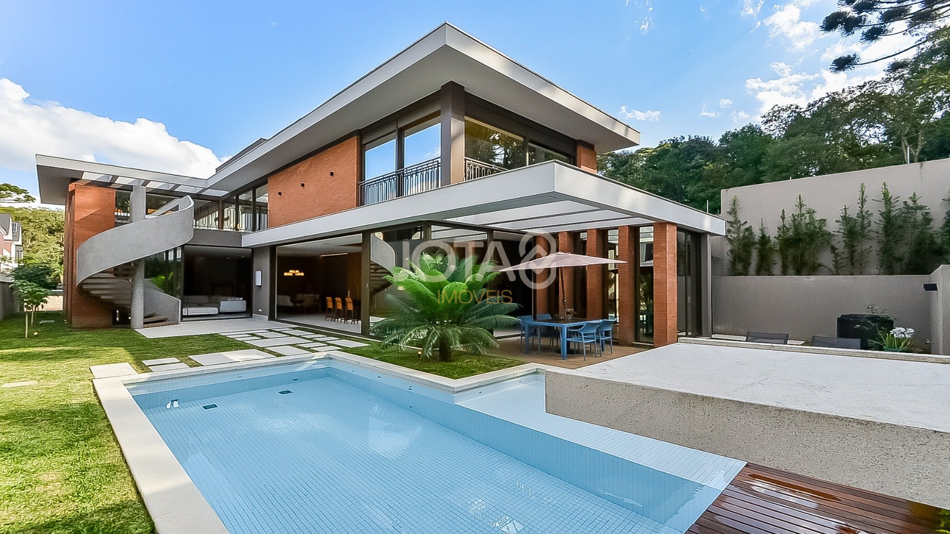 CASA NO CONDOMÍNIO RESERVA NATURA PORTO FINO