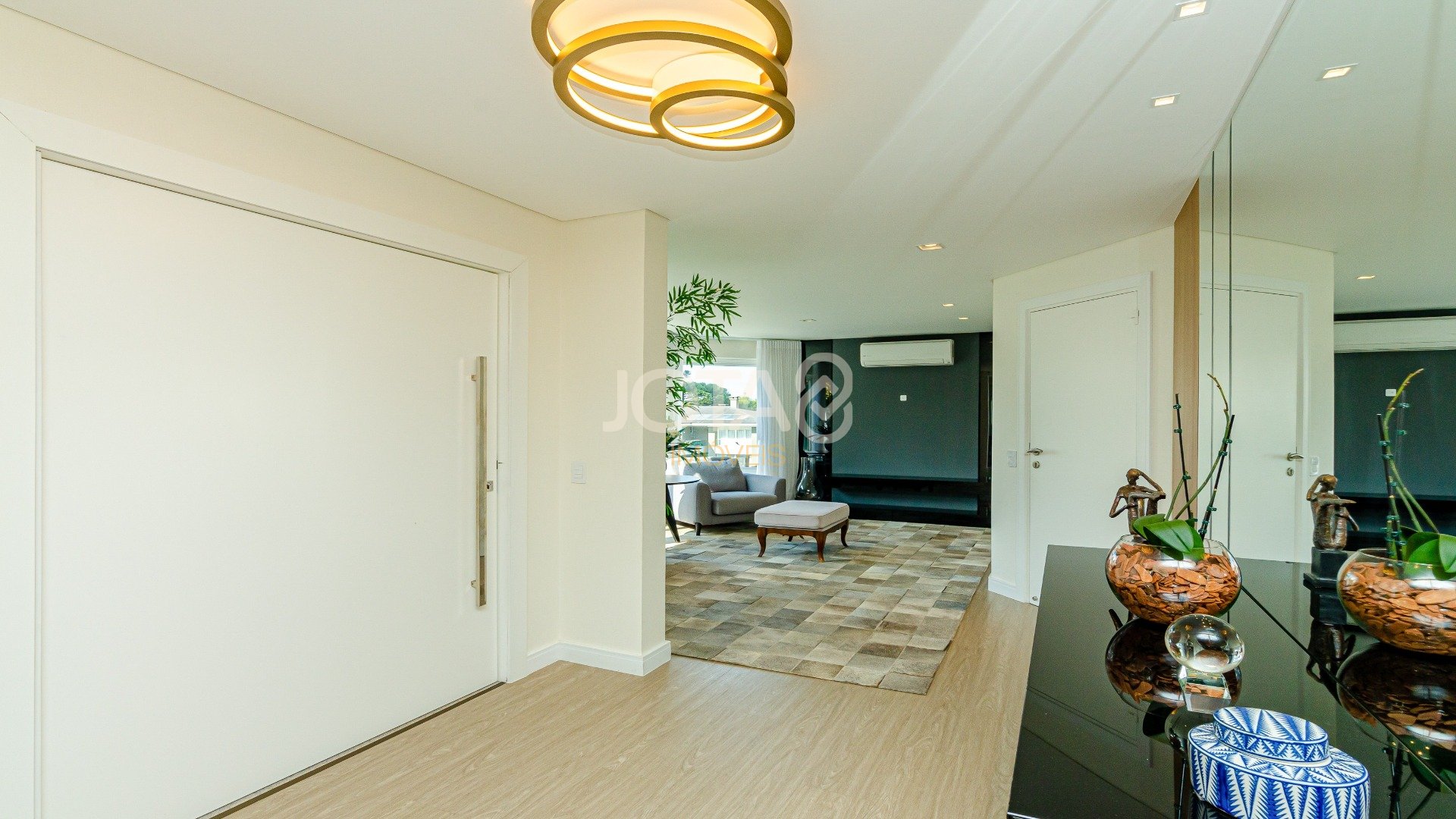 CASA COM PISCINA NO CONDOMÍNIO PORTO FELICE!