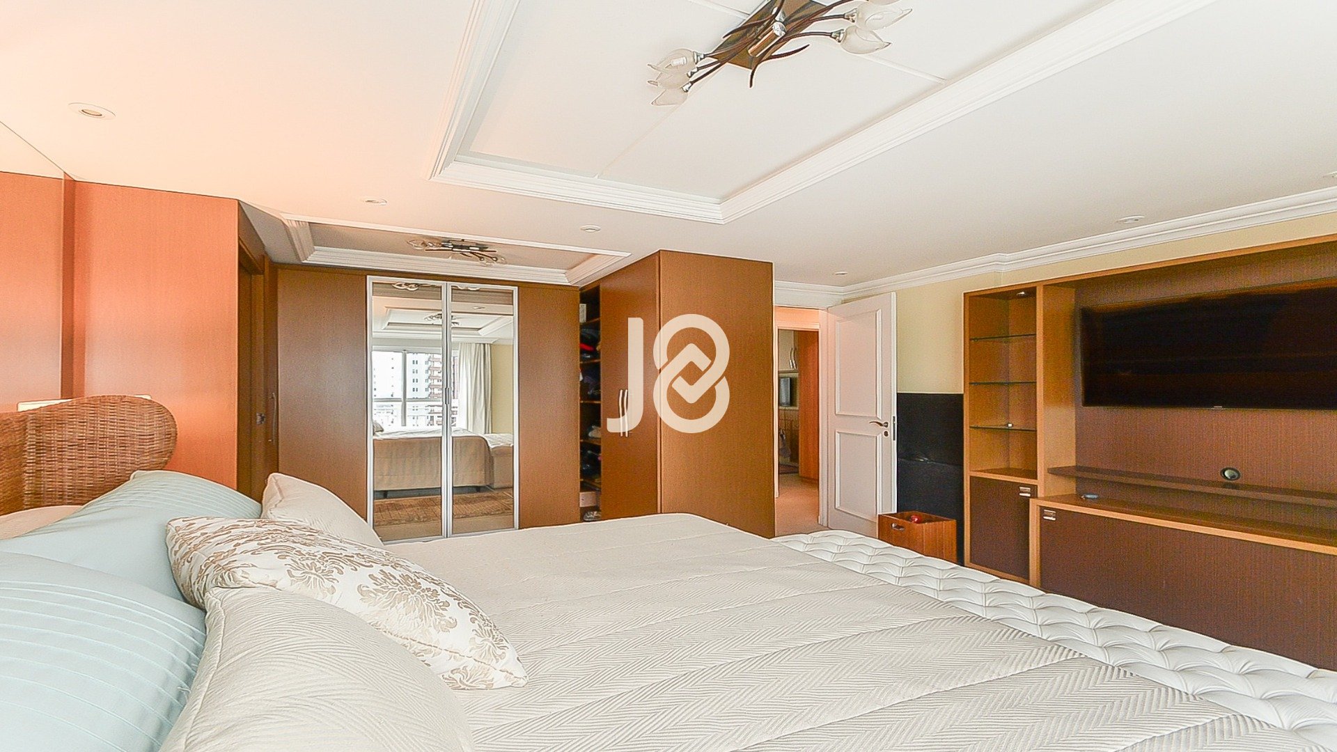 APARTAMENTO 3 SUÍTES FACE NORTE NO ECOVILLE
