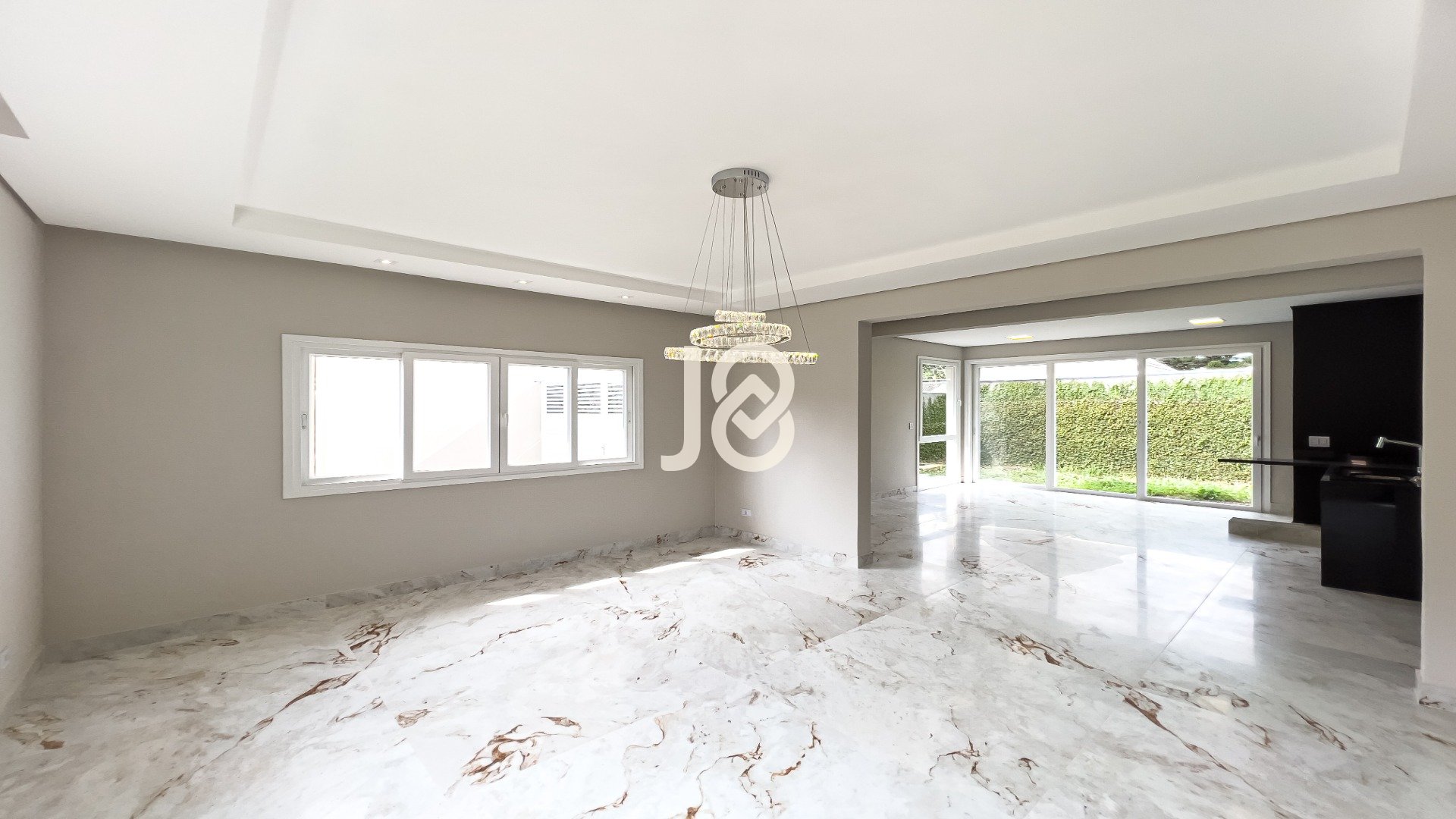 CASA EM CONDOMÍNIO EM SANTA FELICIDADE