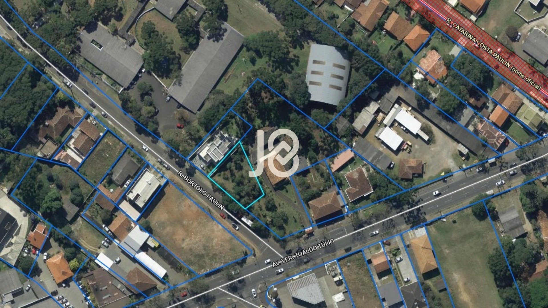 TERRENO COM 600M² EM SANTA FELICIDADE