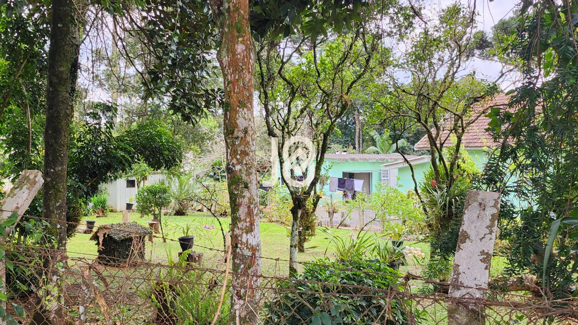 TERRENO COM 600M² EM SANTA FELICIDADE