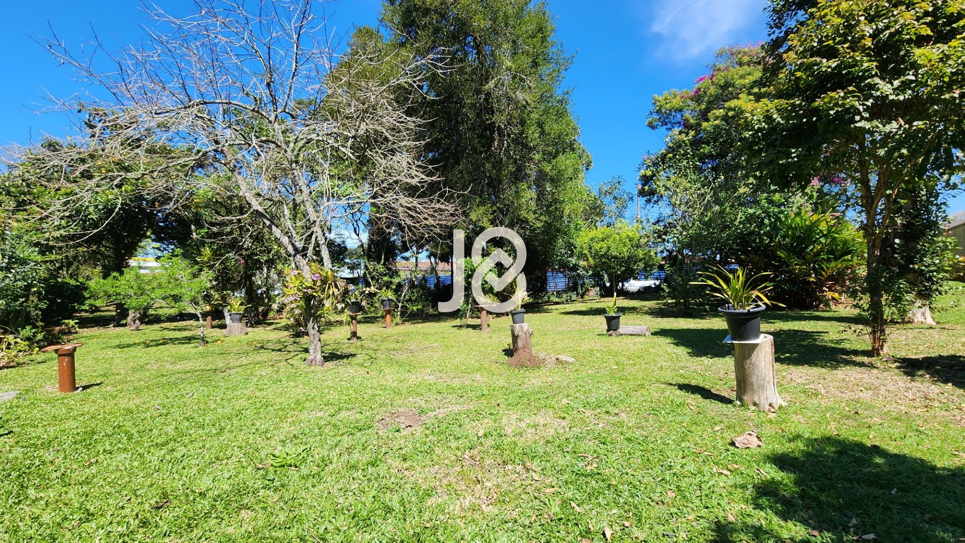 TERRENO COM 600M² EM SANTA FELICIDADE