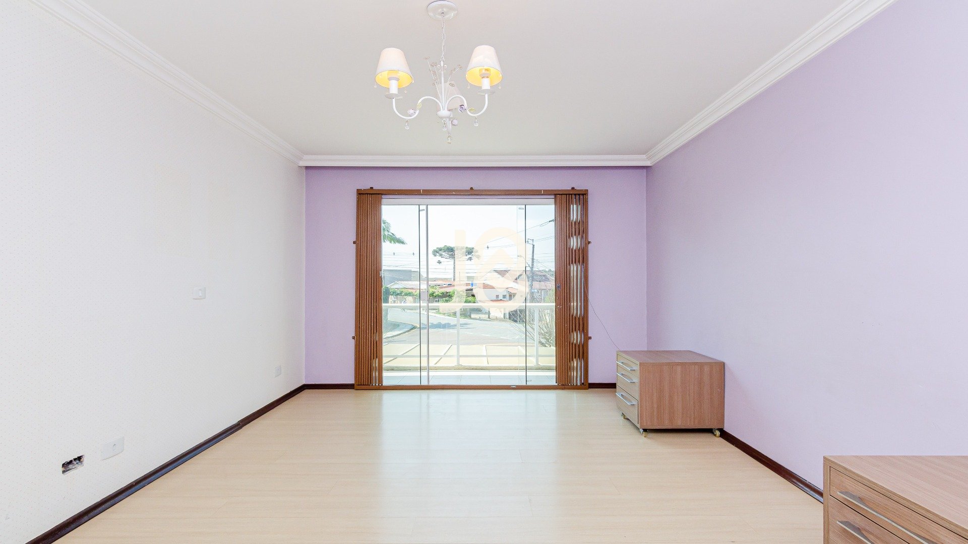 SOBRADO TRIPLEX NO PILARZINHO