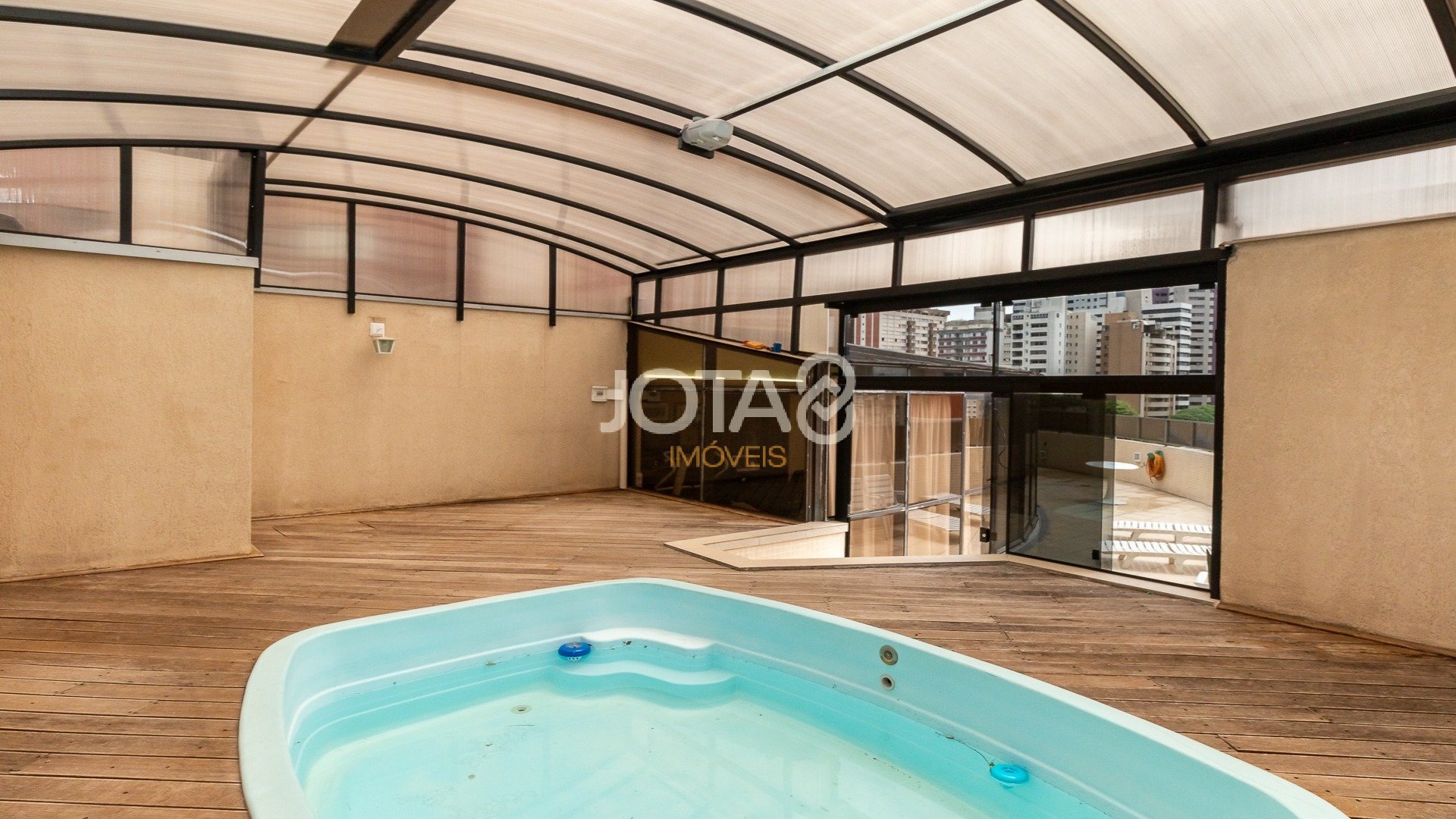 COBERTURA COM PISCINA PRIVATIVA NO BIGORRILHO