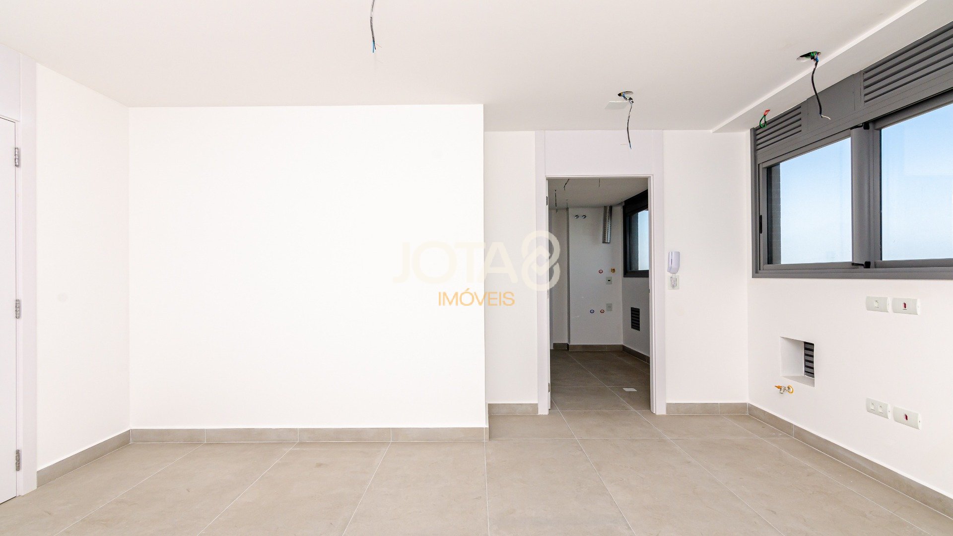 APARTAMENTO 4 SUÍTES NO SERRA JUVEVÊ