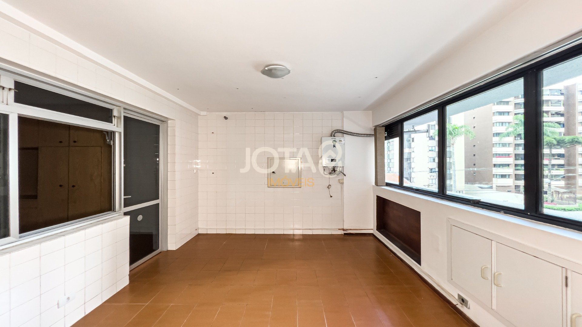 APARTAMENTO 3 QUARTOS NO BIGORRILHO