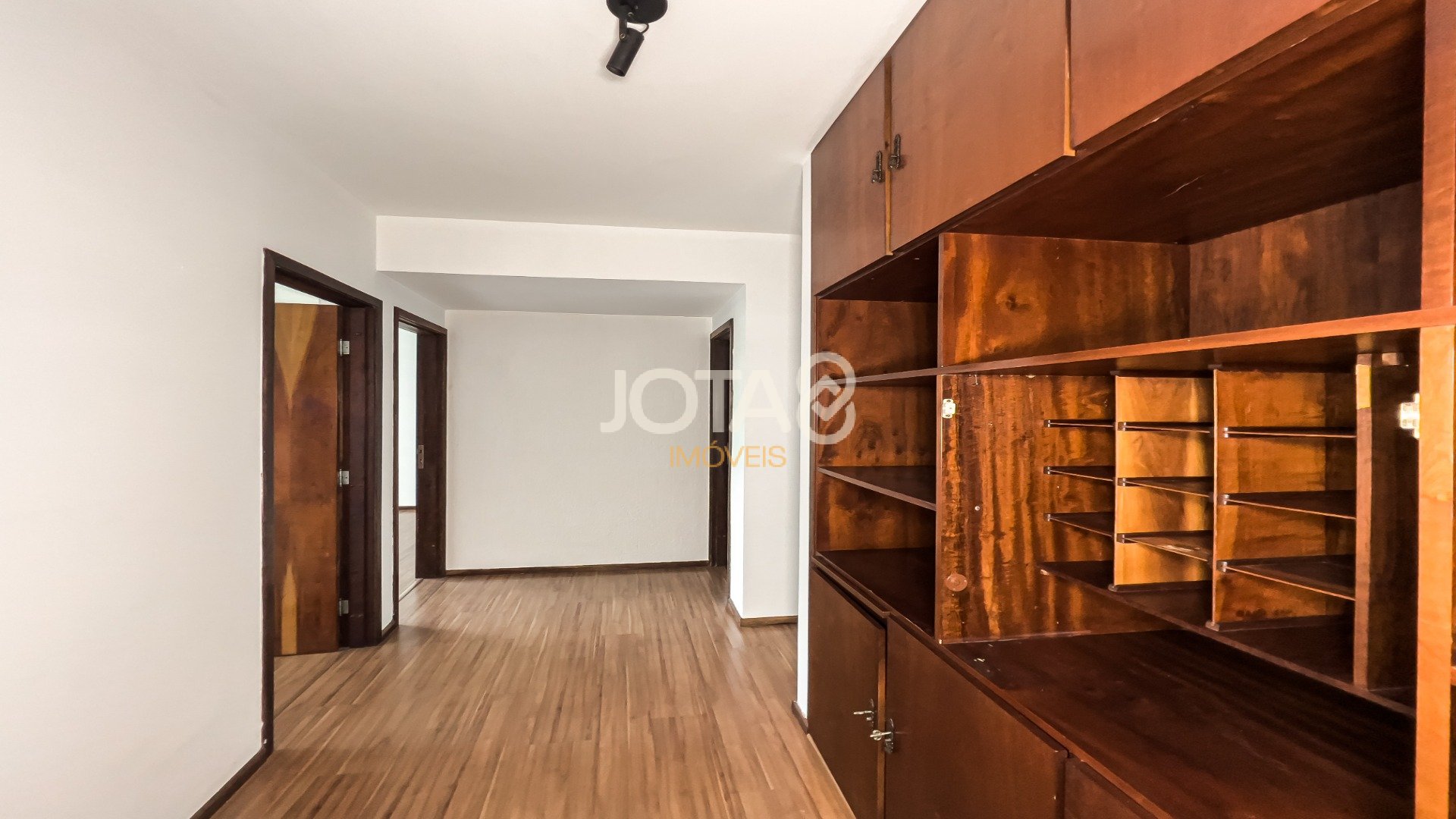 APARTAMENTO 3 QUARTOS NO BIGORRILHO