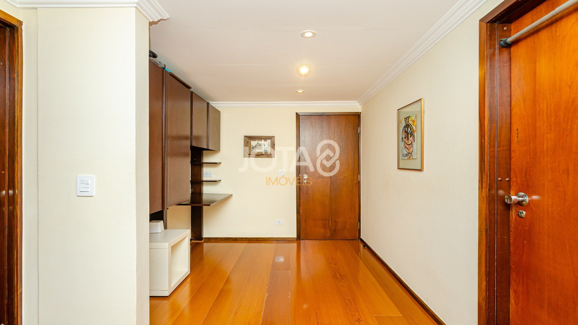 OPORTUNIDADE !  APARTAMENTO COM 218M² NO BIGORRILHO