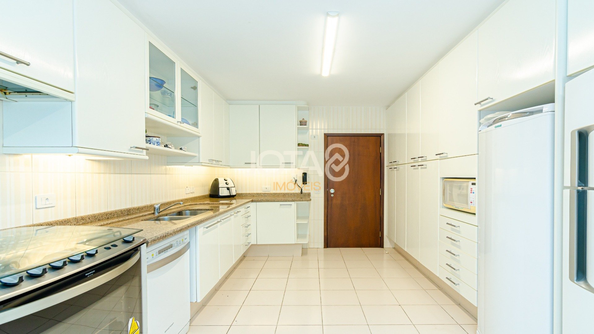 OPORTUNIDADE !  APARTAMENTO COM 218M² NO BIGORRILHO