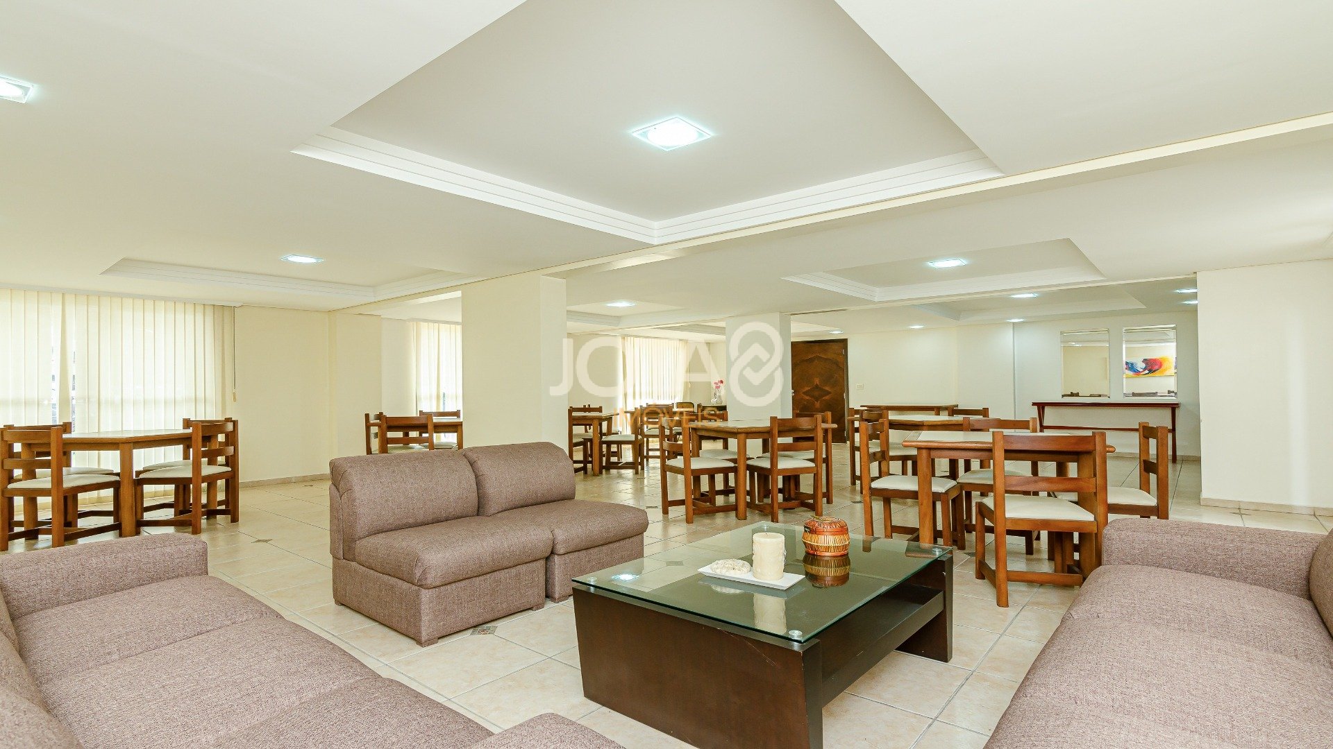 APARTAMENTO 3 DORMITÓRIOS LOCALIZAÇÃO NOBRE NO BATEL