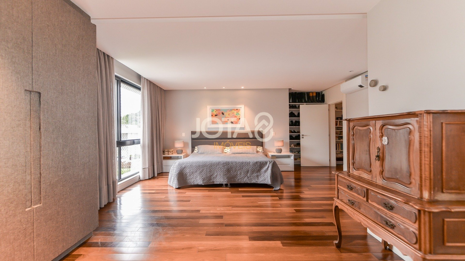 CASA MARAVILHOSA NO MELHOR DO ECOVILLE!